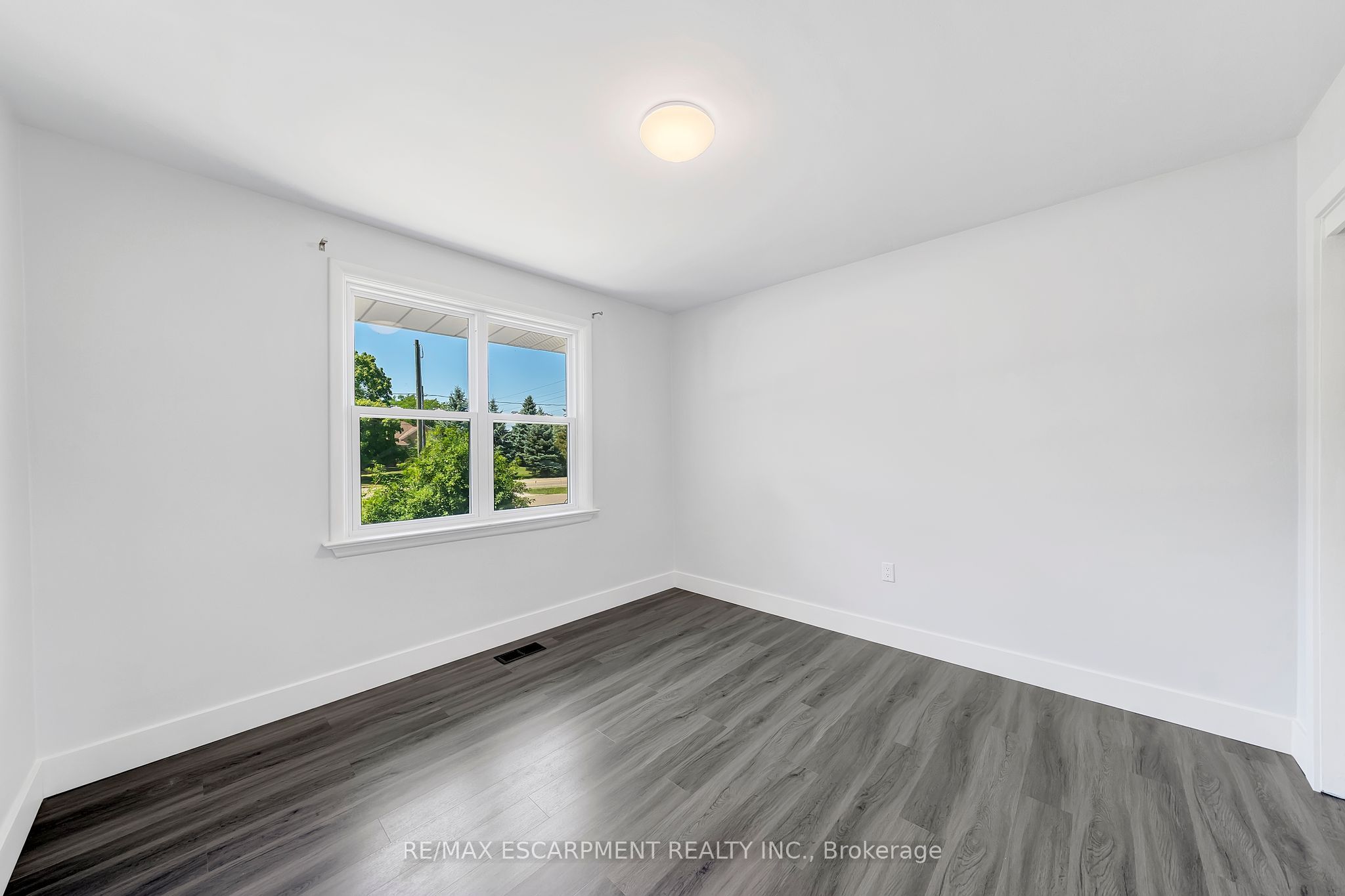167 Miles Road Property Photo 13