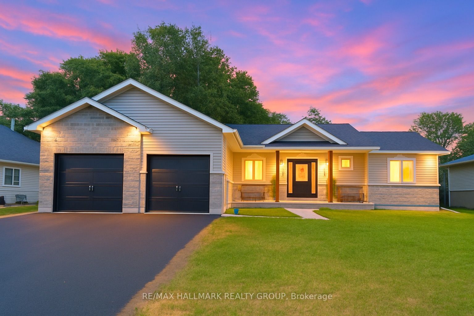 1077 Shearer Dr Property Photo 1