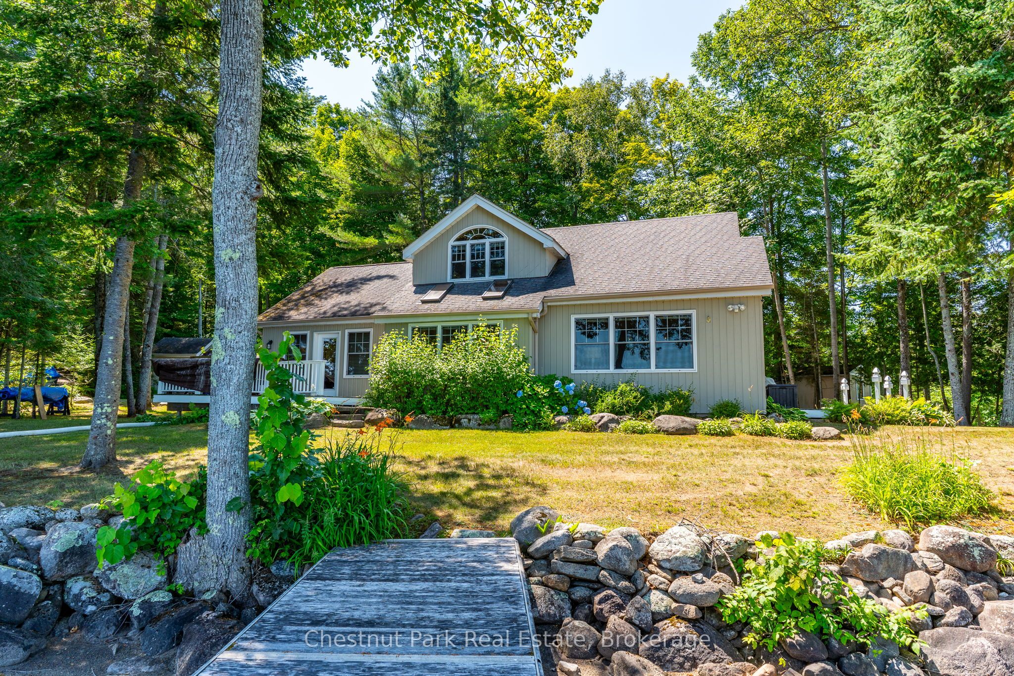1142 Mccrackens Ln Property Photo 1