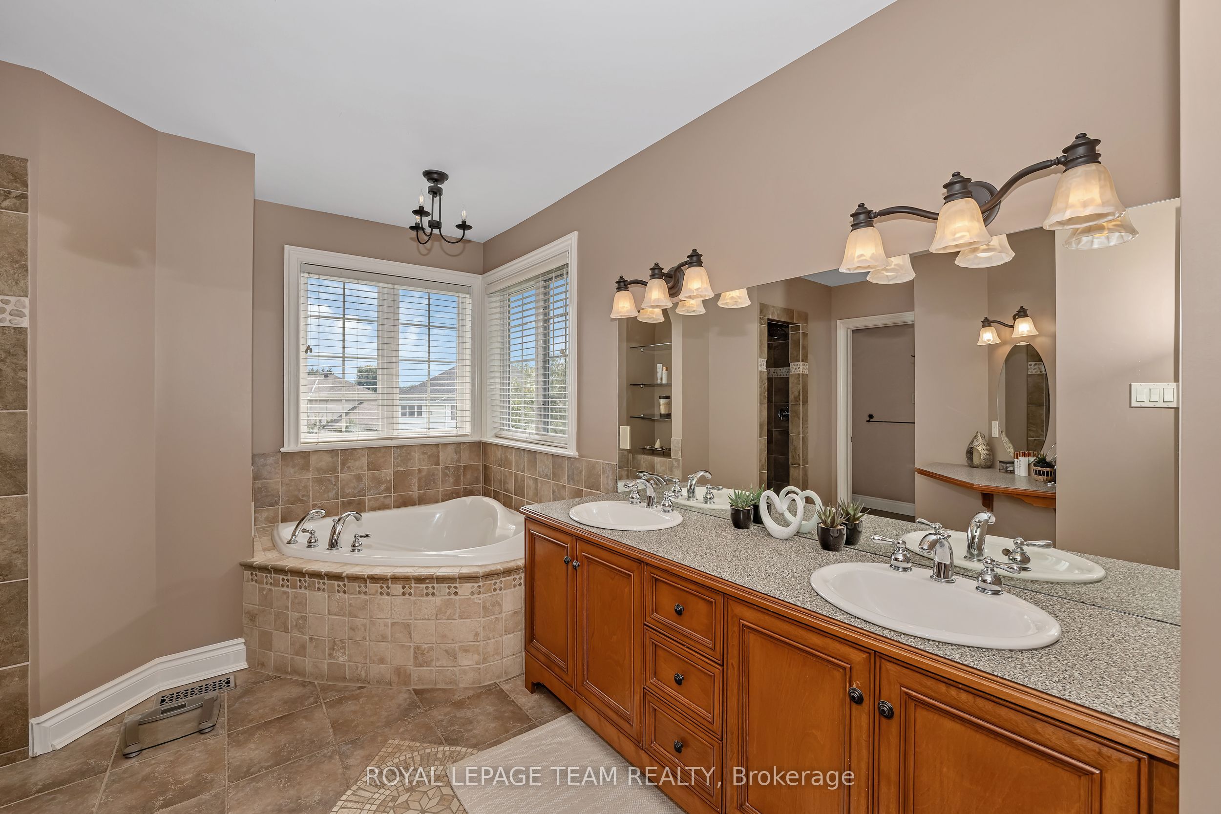 49 Shining Star Circle Property Photo 23