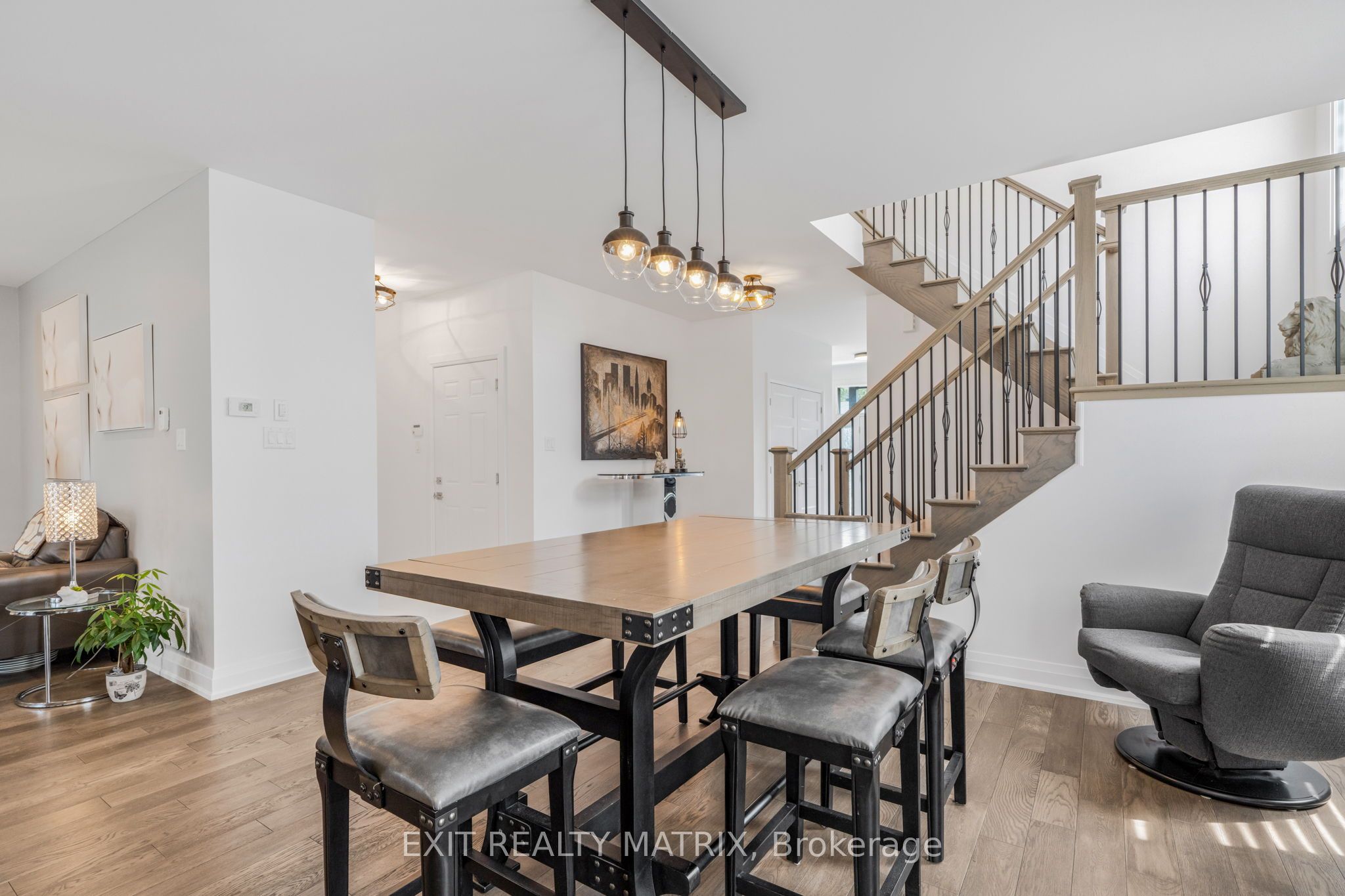 1143 Avignon Street Property Photo 8