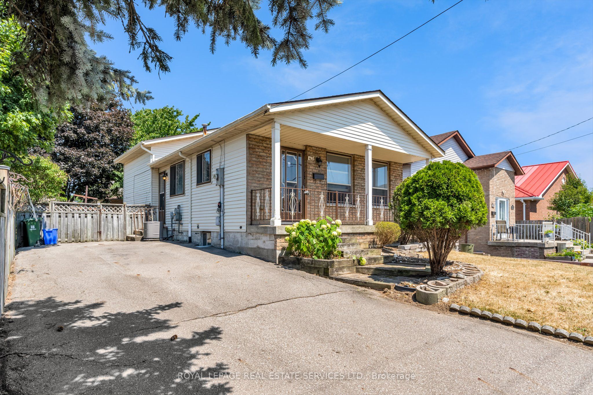 43 Elmore Drive Property Photo 2