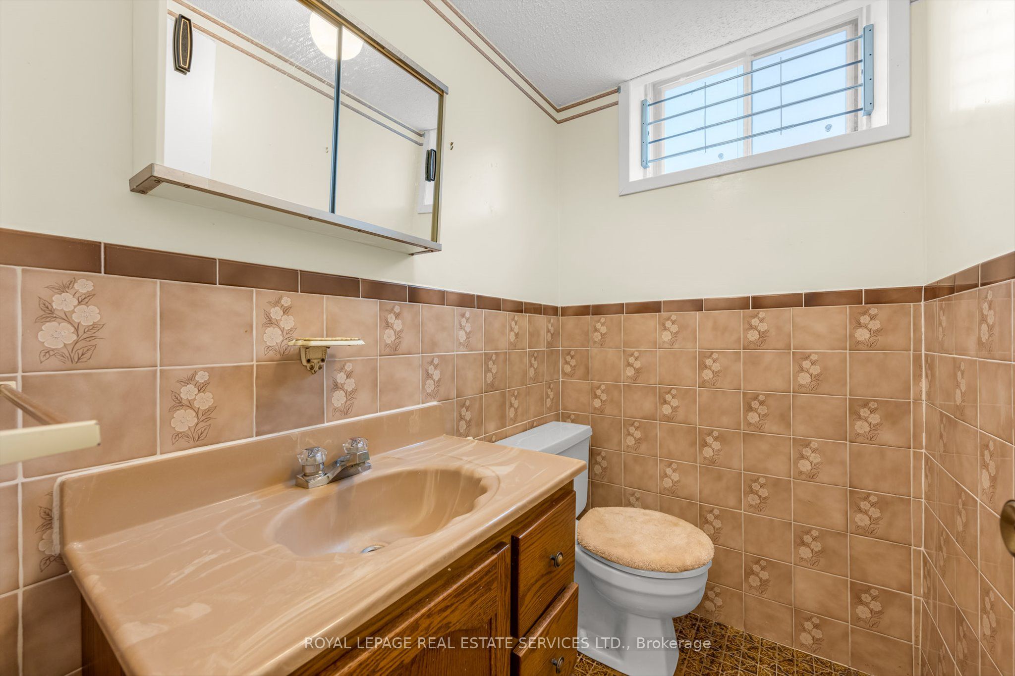 43 Elmore Drive Property Photo 20