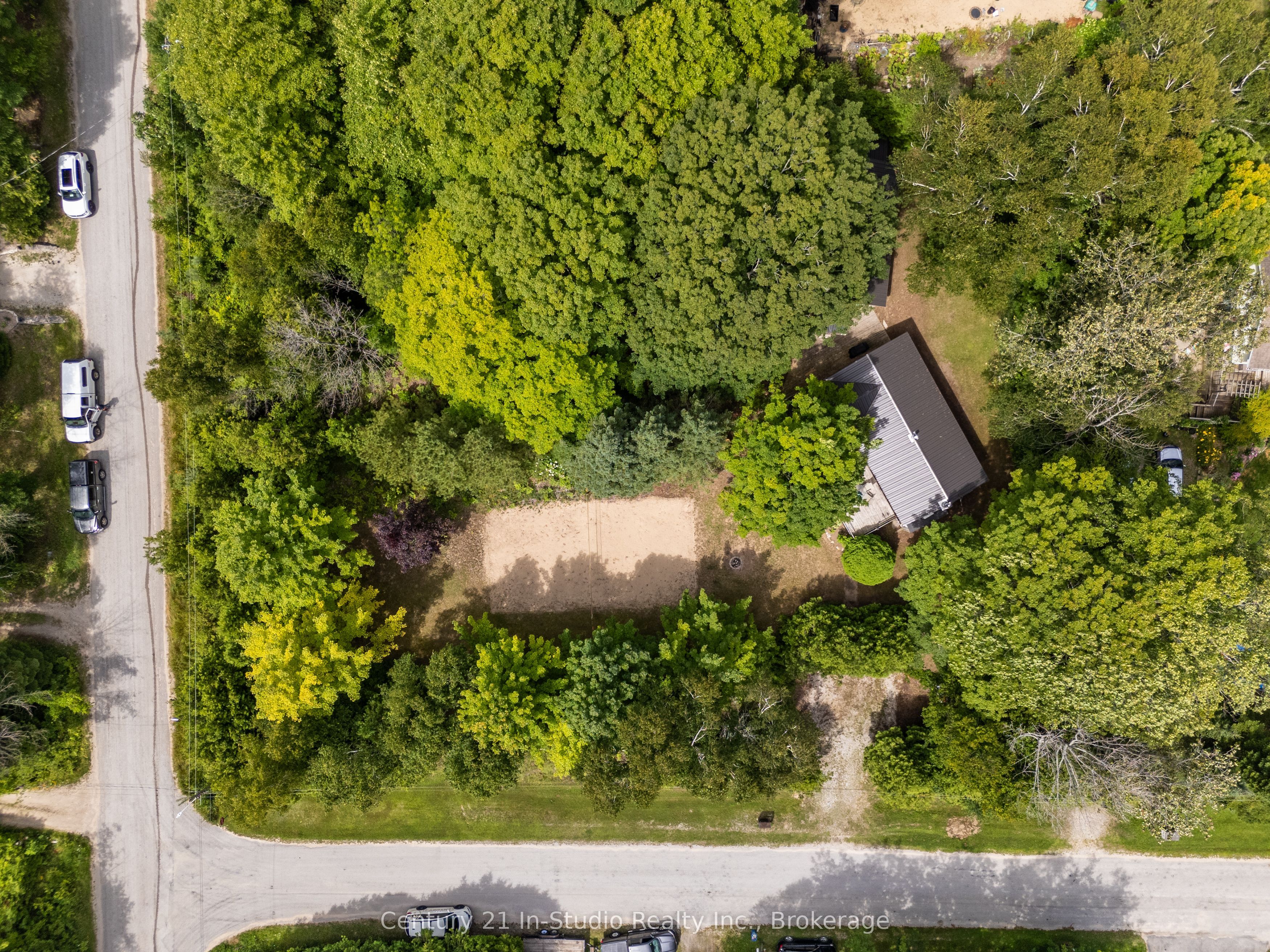 51 Cardinal Avenue Property Photo 3