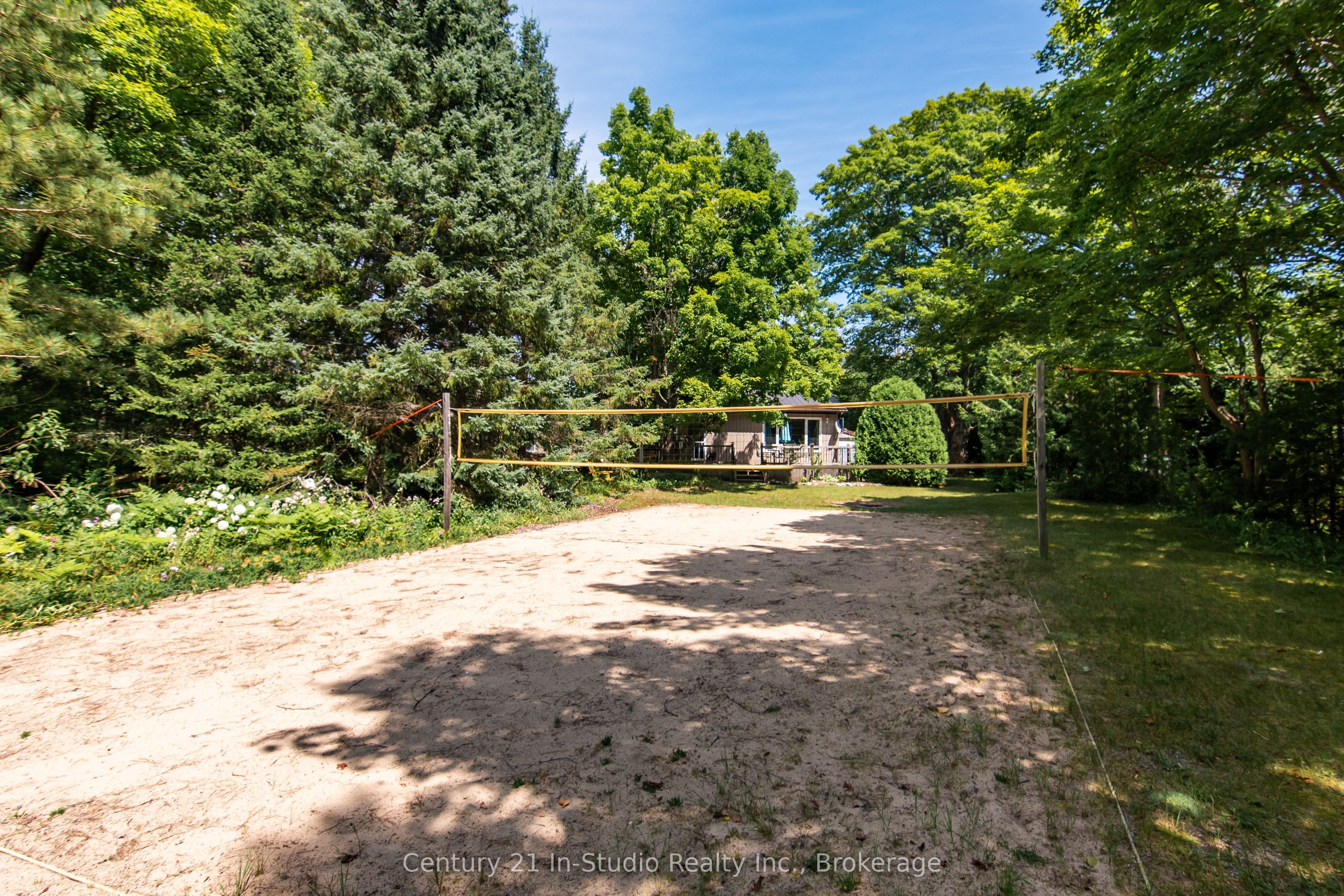 51 Cardinal Avenue Property Photo 6