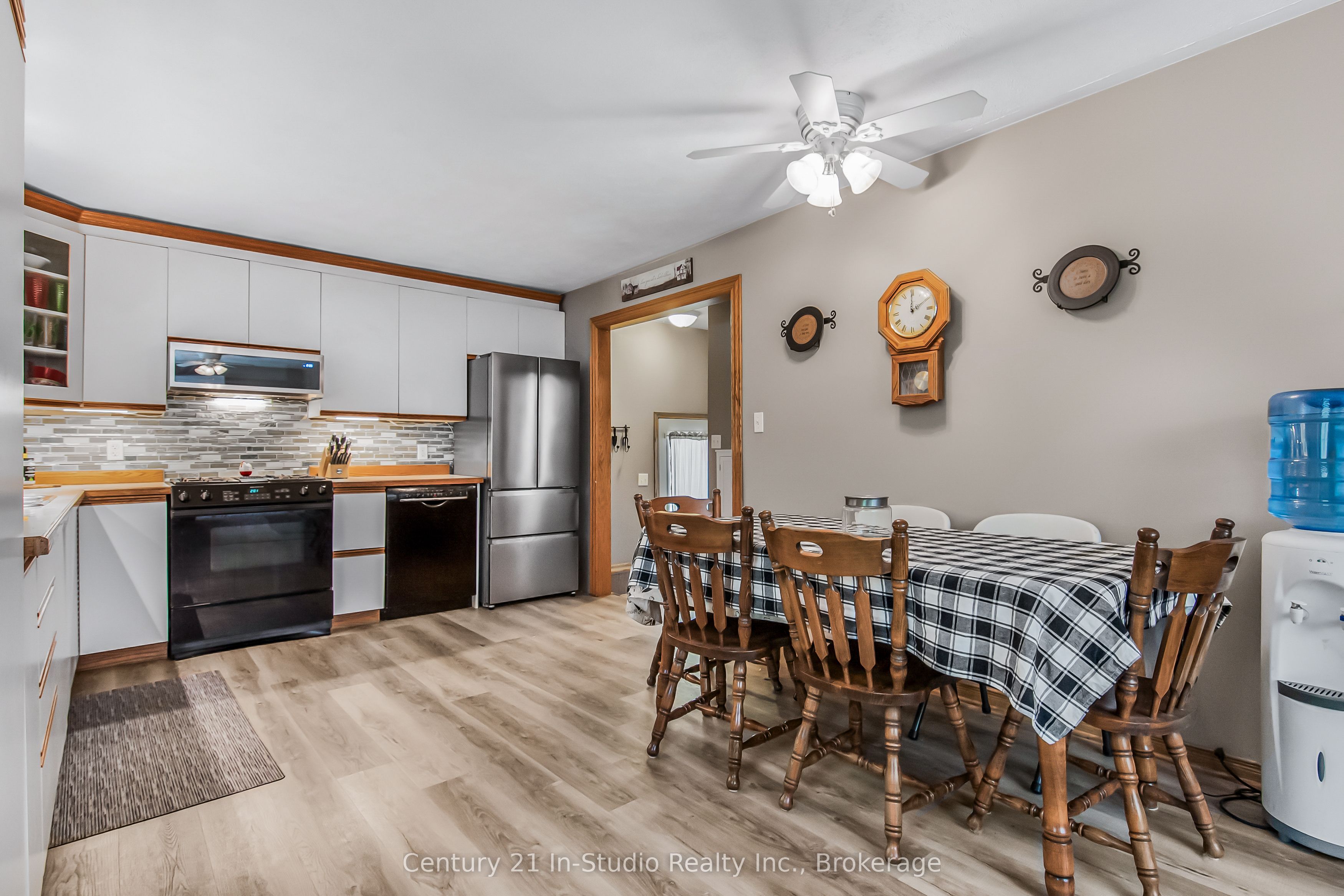 51 Cardinal Avenue Property Photo 16
