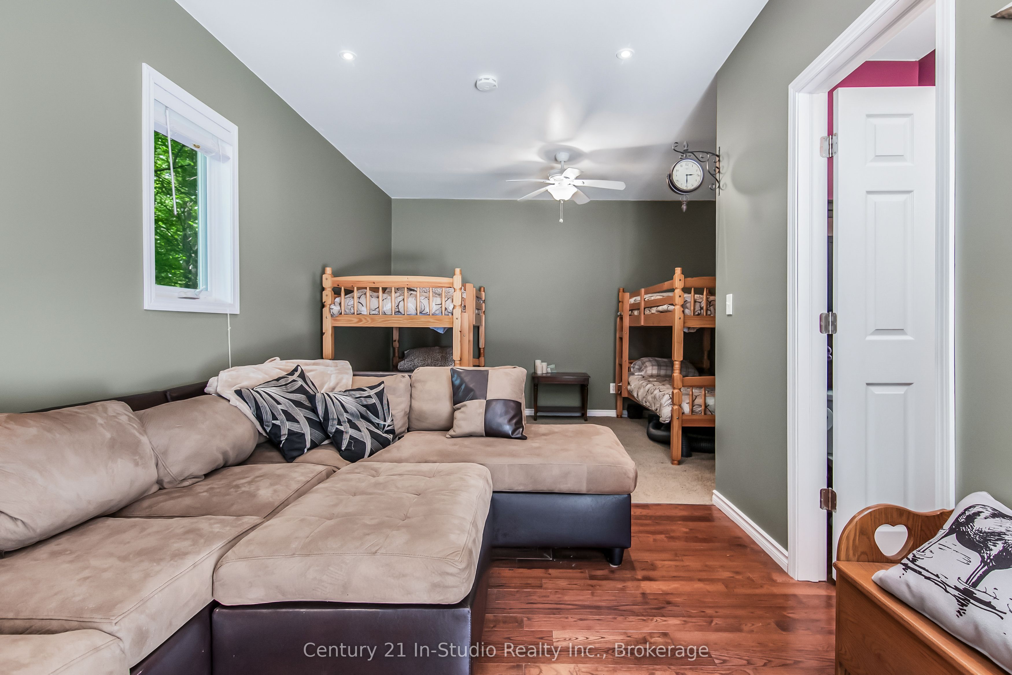 51 Cardinal Avenue Property Photo 33