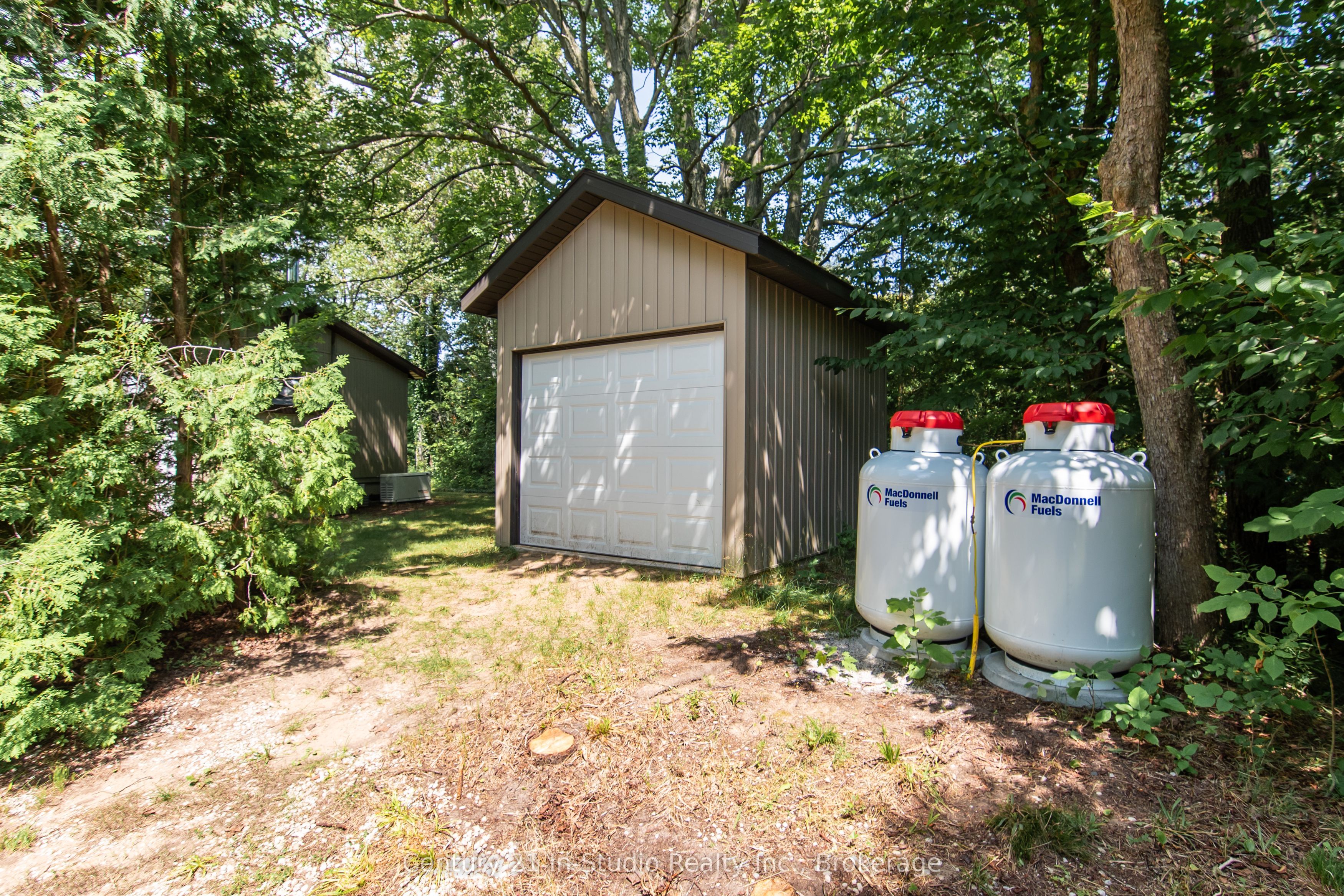 51 Cardinal Avenue Property Photo 42