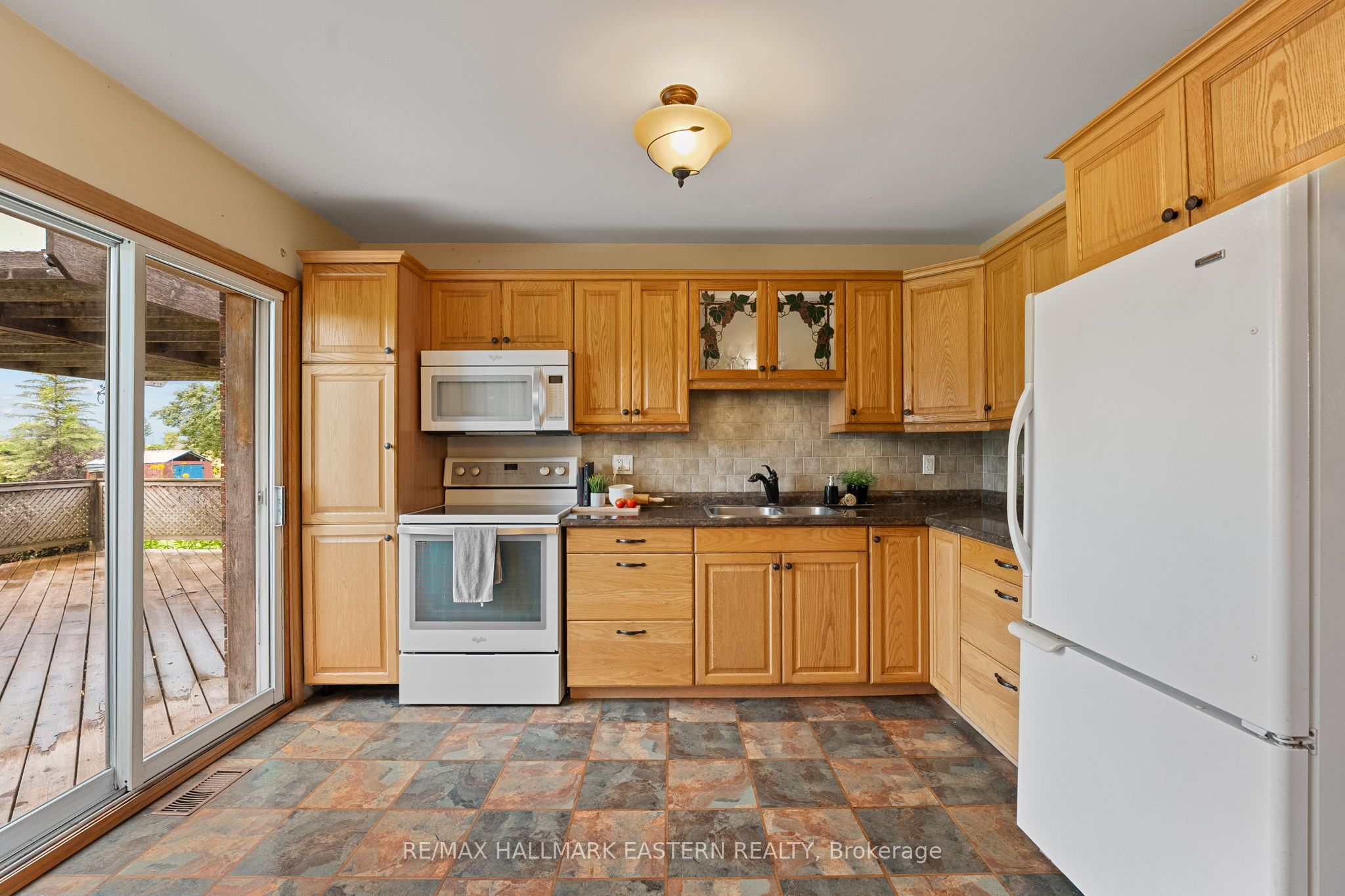 1436 Yankee Line Property Photo 8