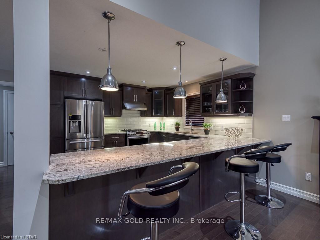 1387 Howlett Circle Property Photo 8