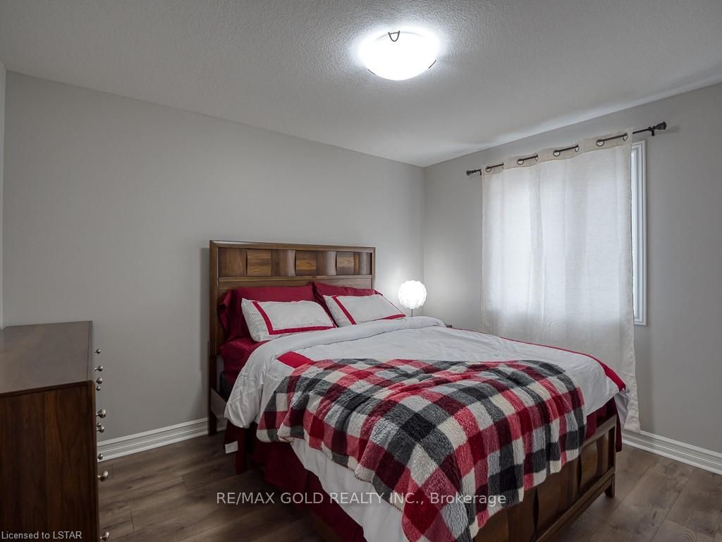 1387 Howlett Circle Property Photo 18