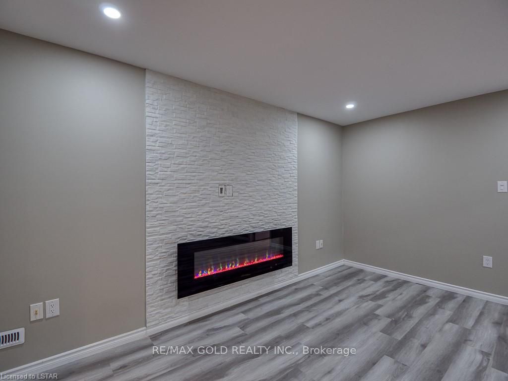 1387 Howlett Circle Property Photo 30