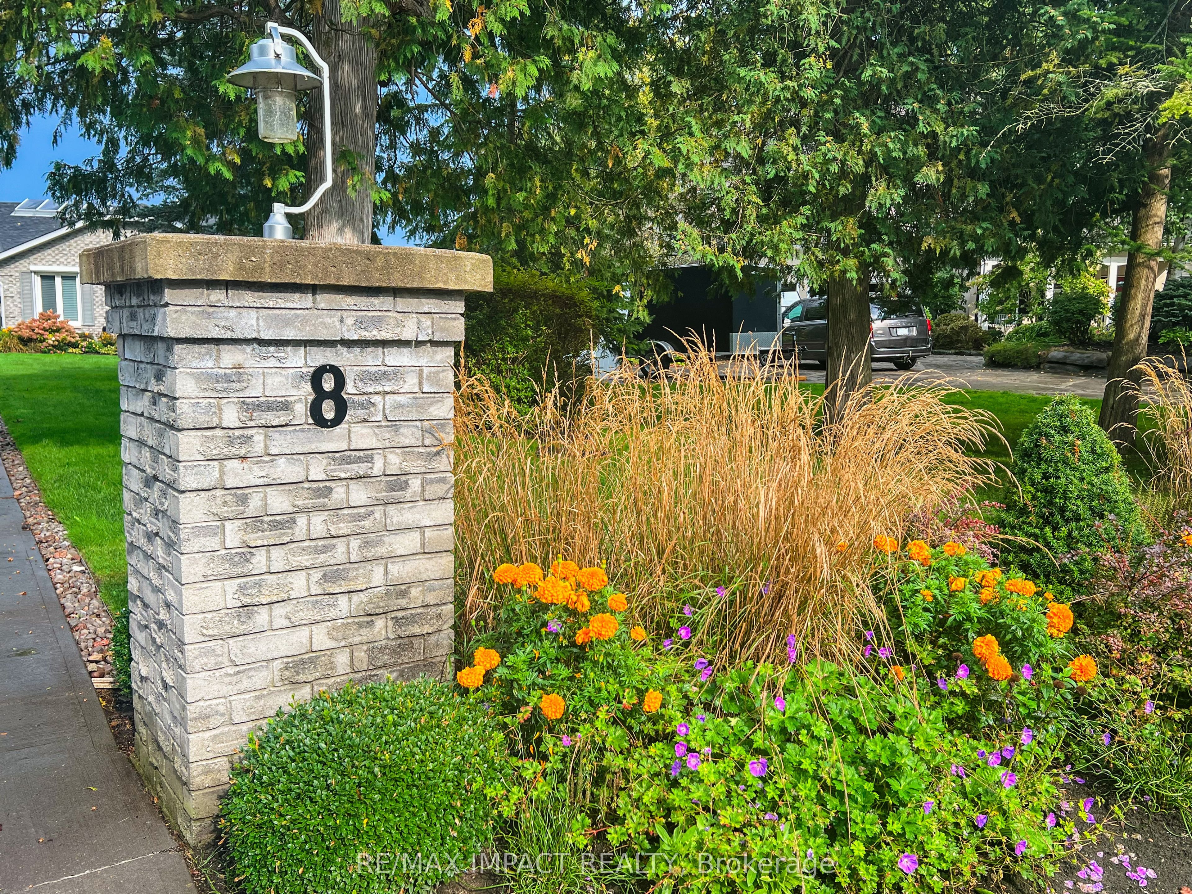8 Sylvan Court Property Photo 2