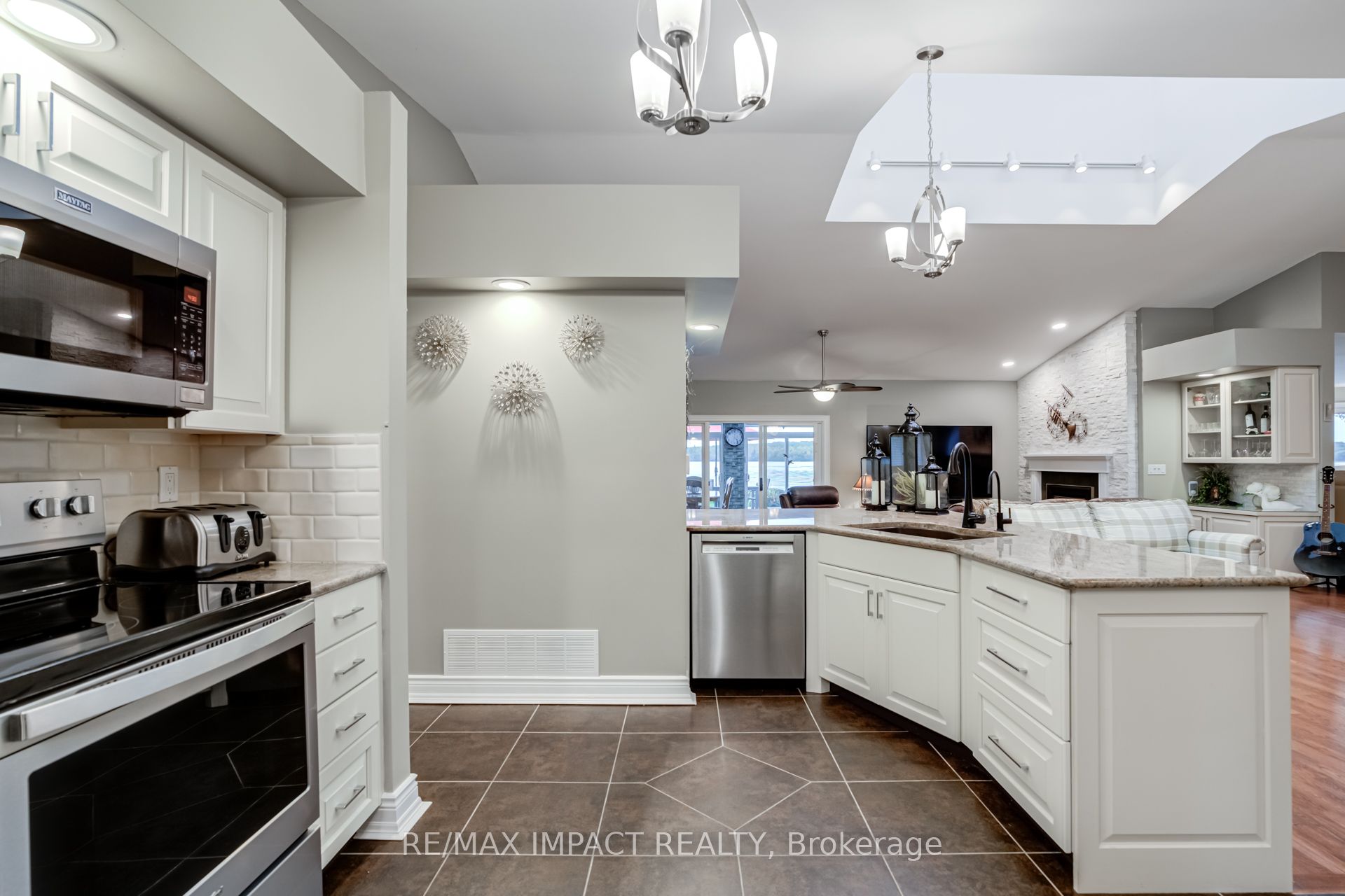 8 Sylvan Court Property Photo 10