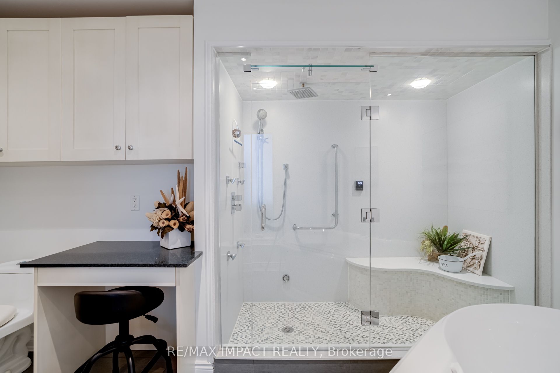 8 Sylvan Court Property Photo 19