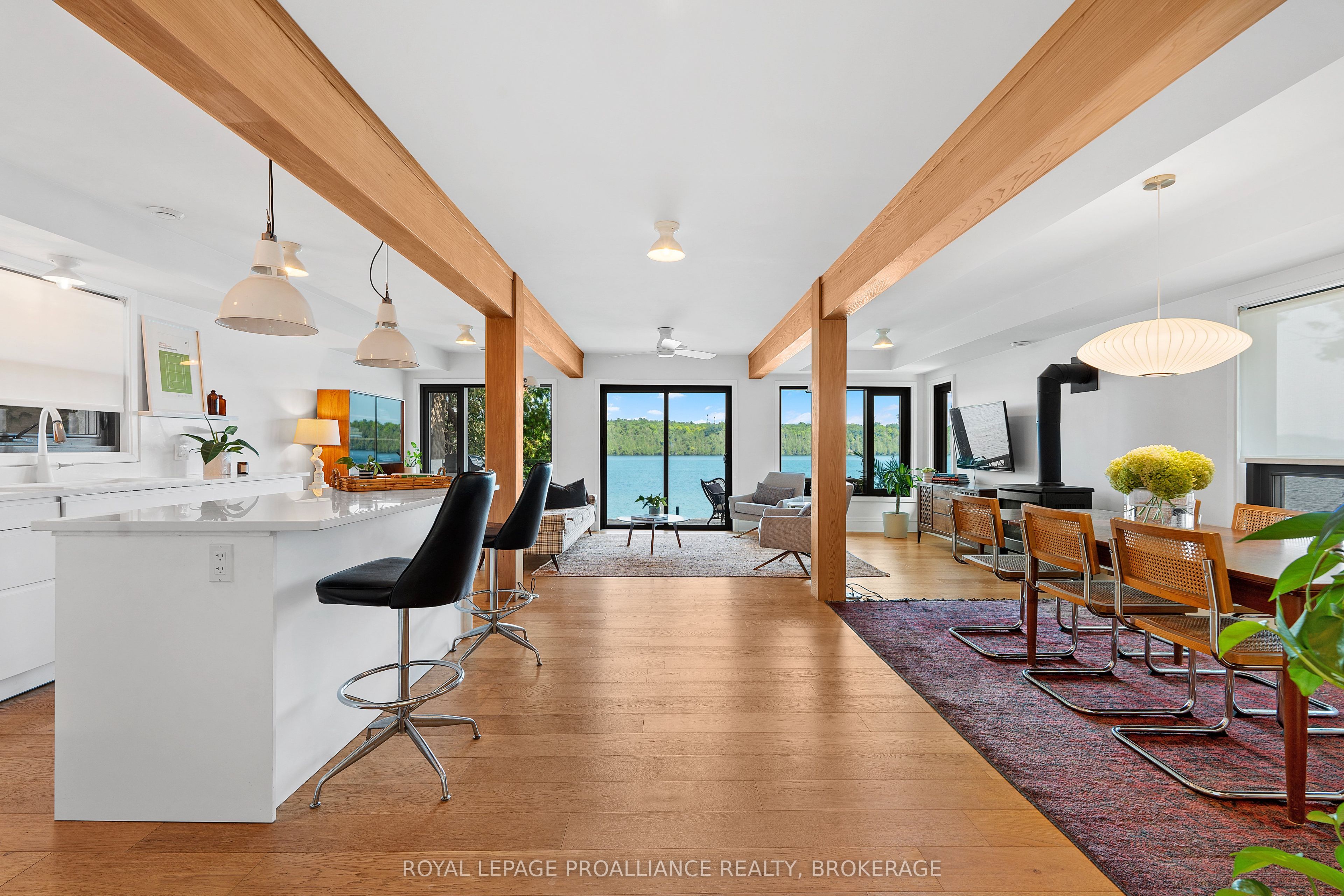 1111 Heron Lane Property Photo 12