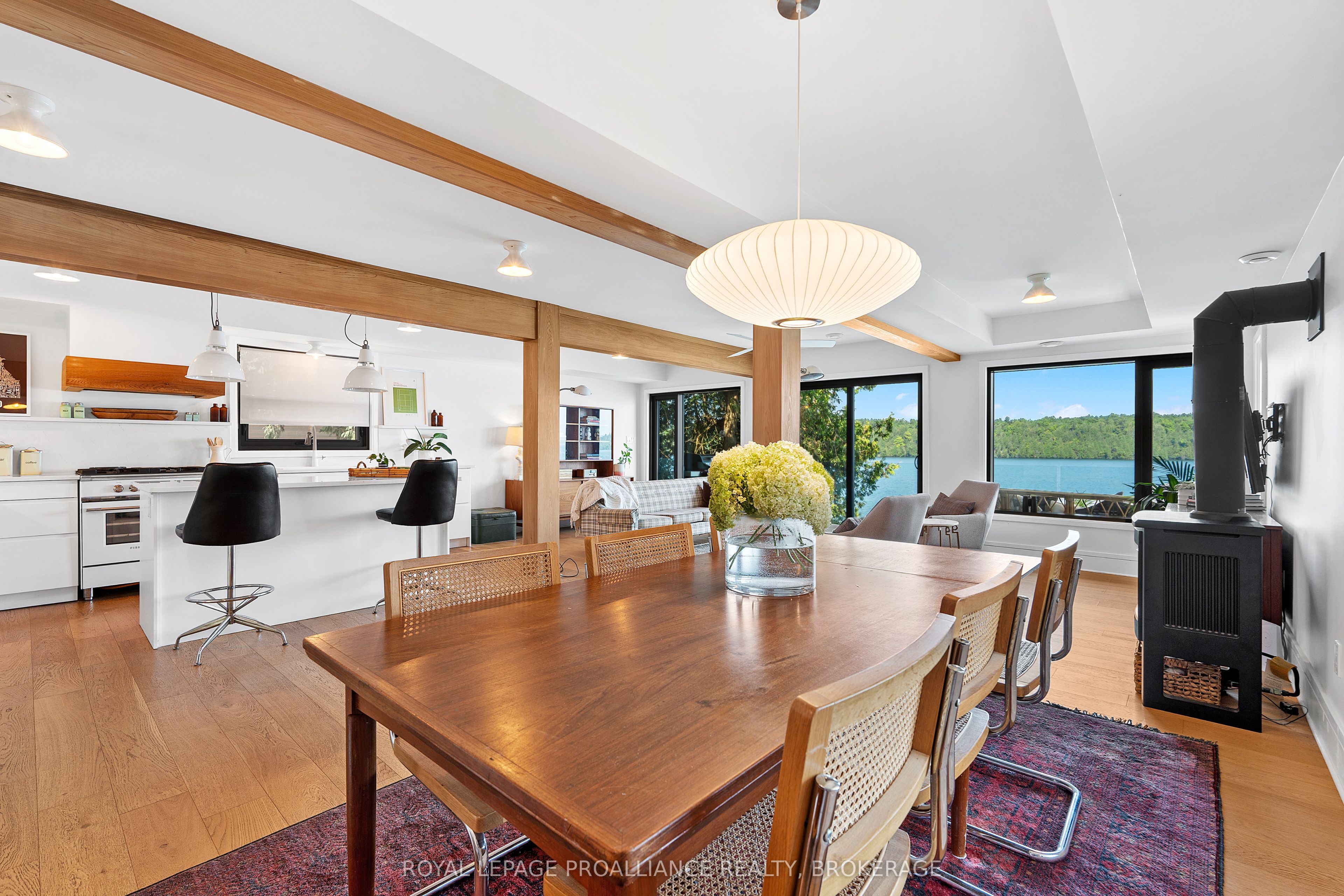 1111 Heron Lane Property Photo 13