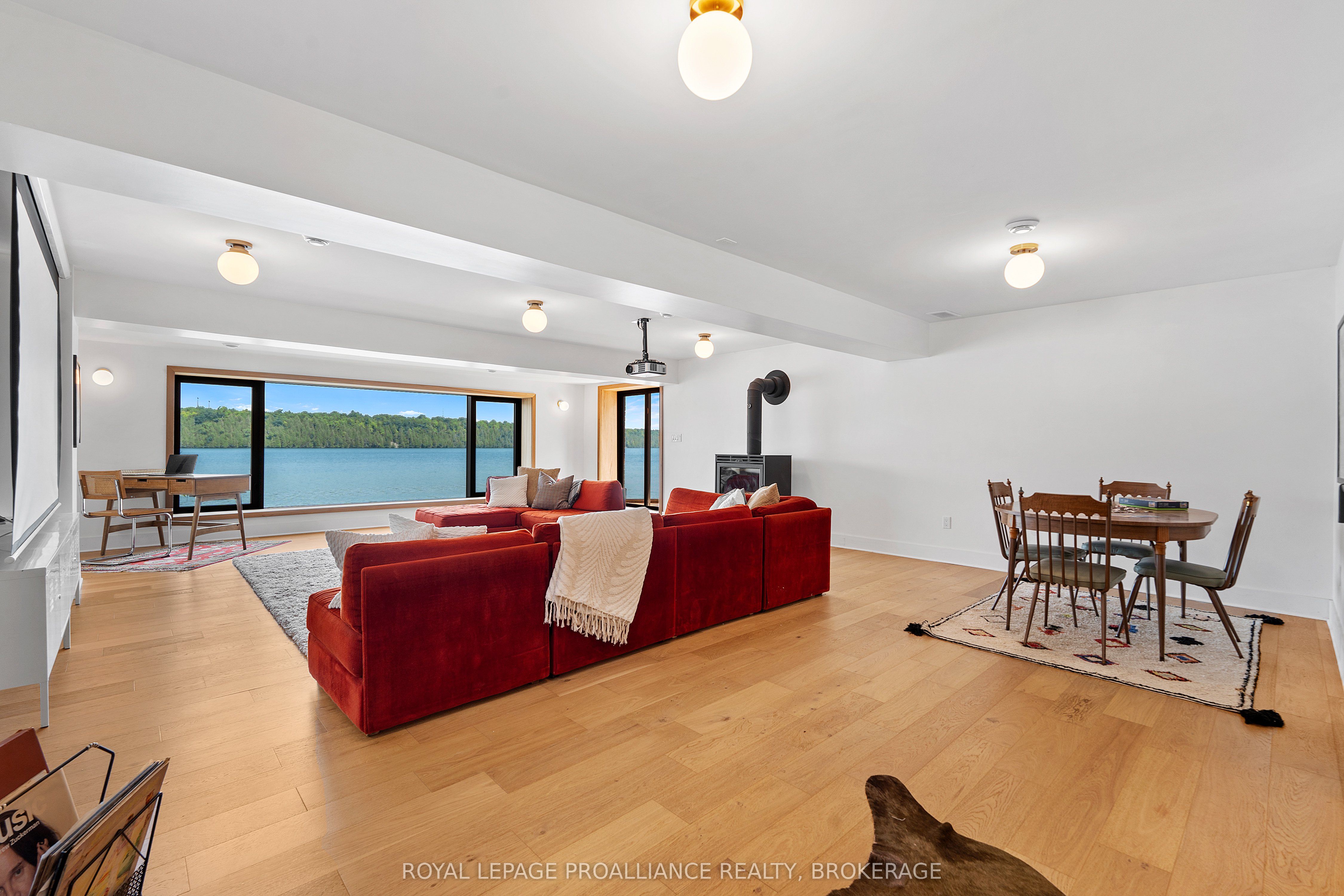 1111 Heron Lane Property Photo 32