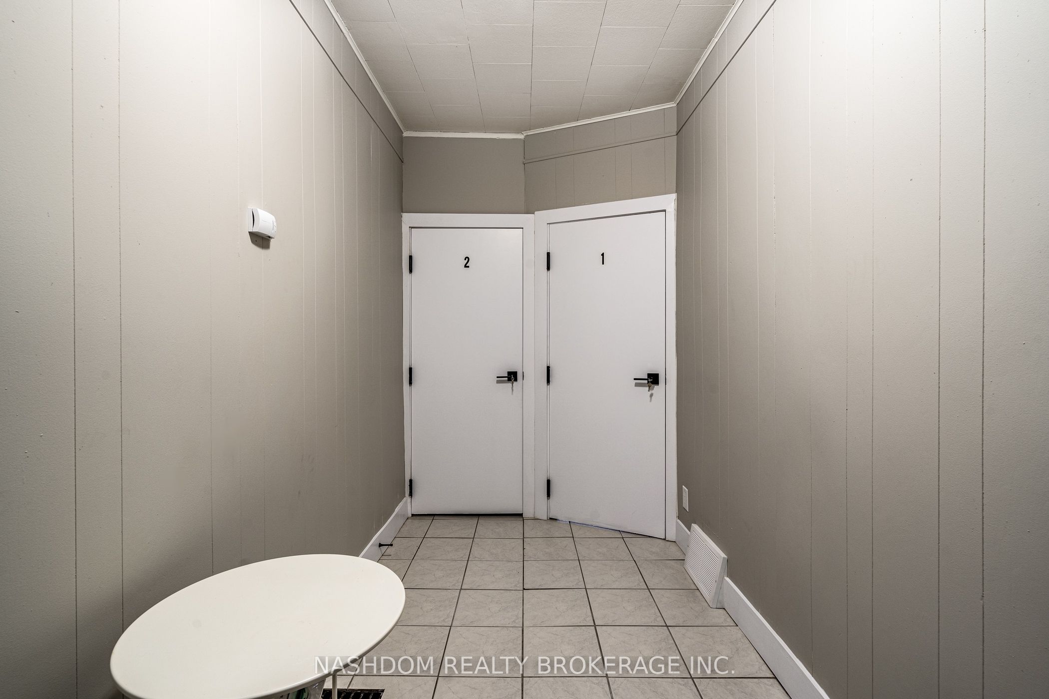 100 Sherman Avenue N Property Photo 3