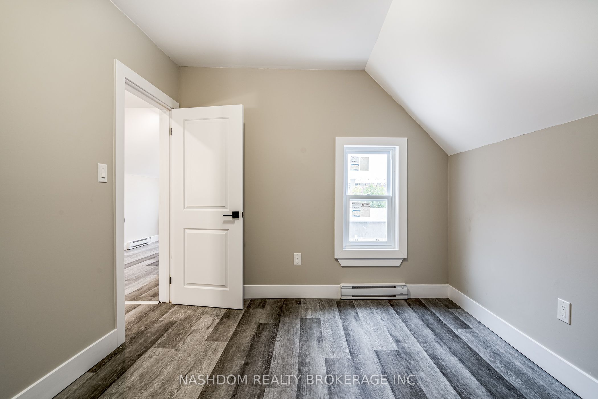 100 Sherman Avenue N Property Photo 26