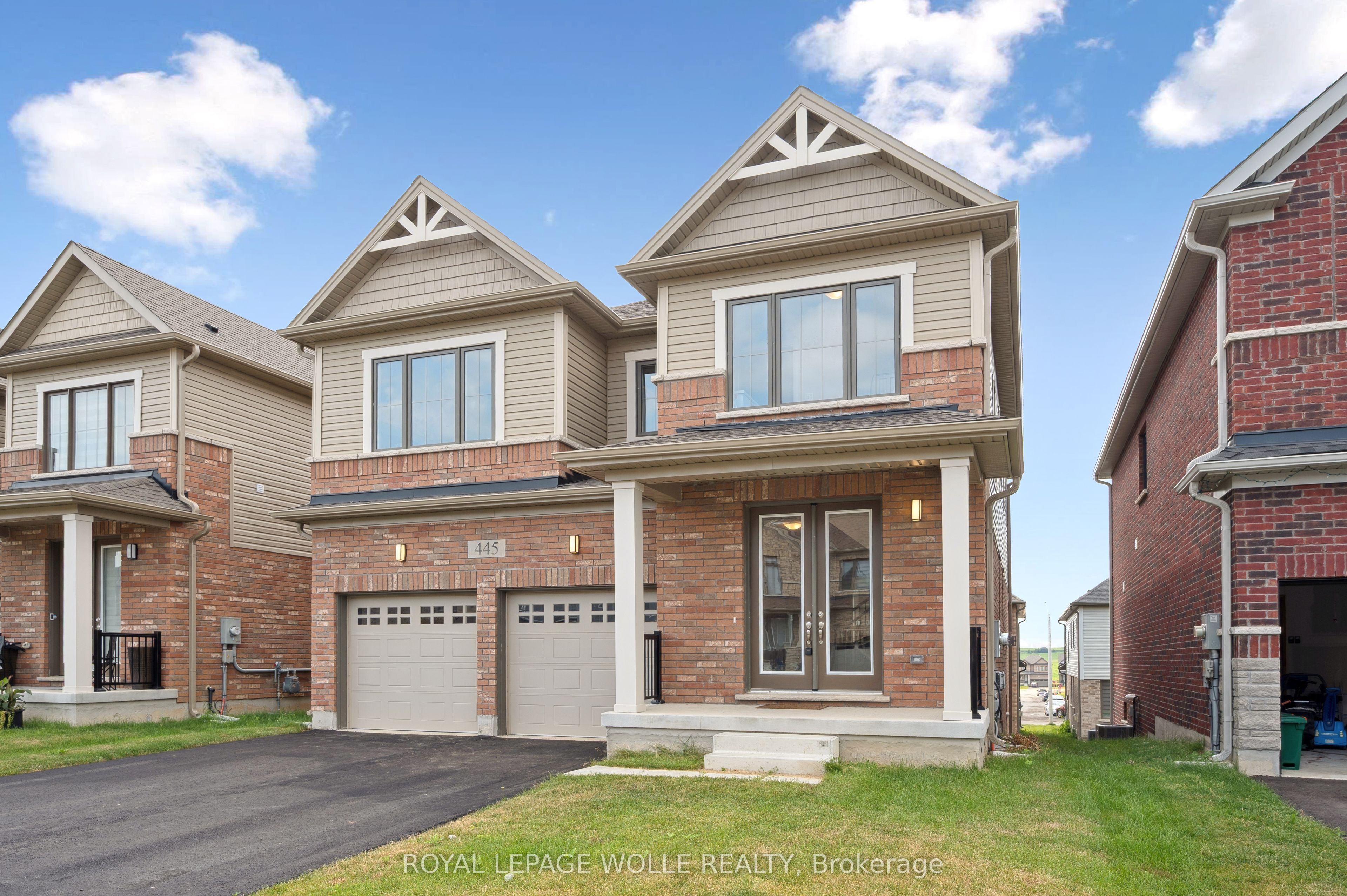 445 Robert Woolner Street Property Photo 3