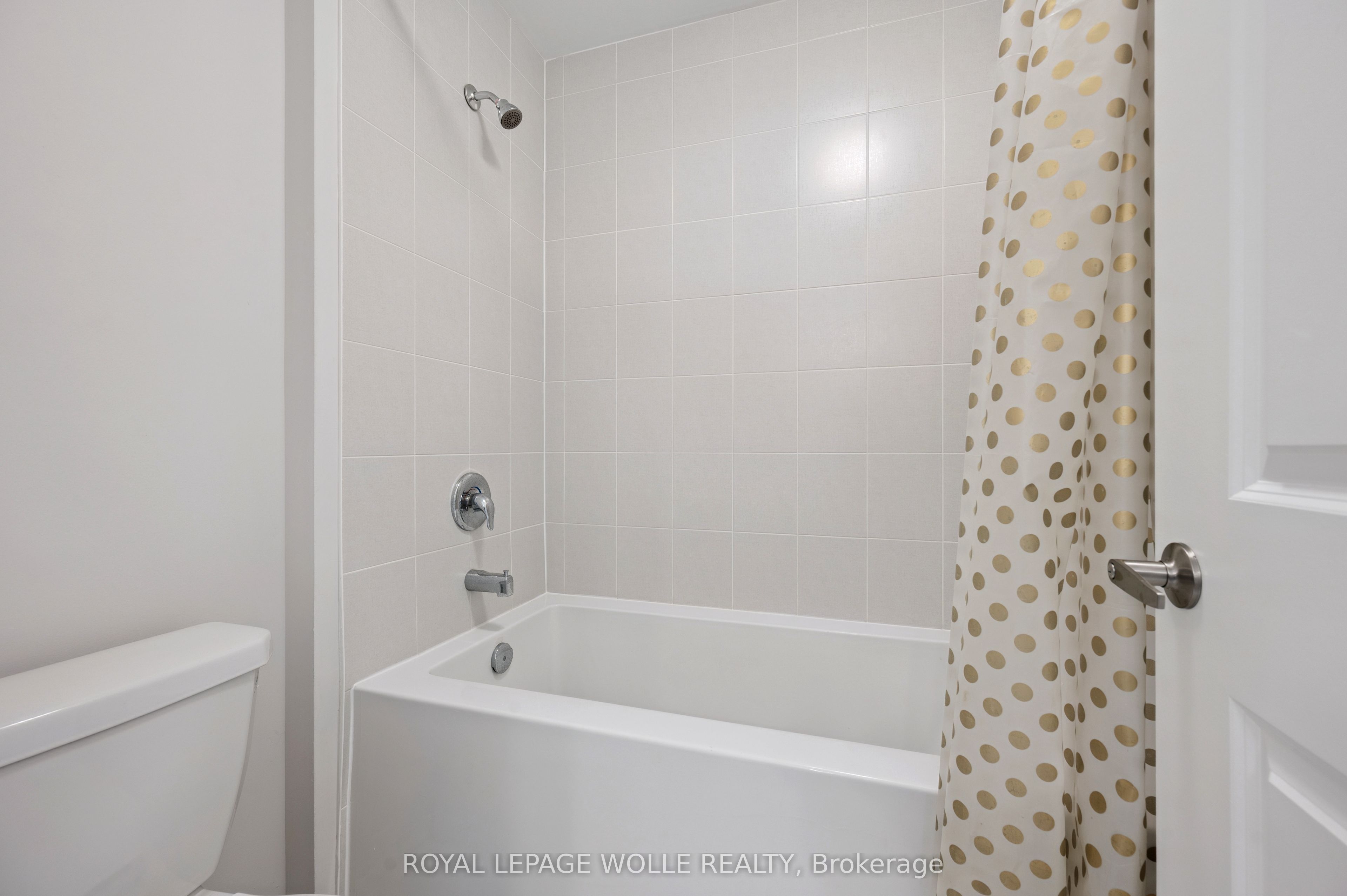 445 Robert Woolner Street Property Photo 26