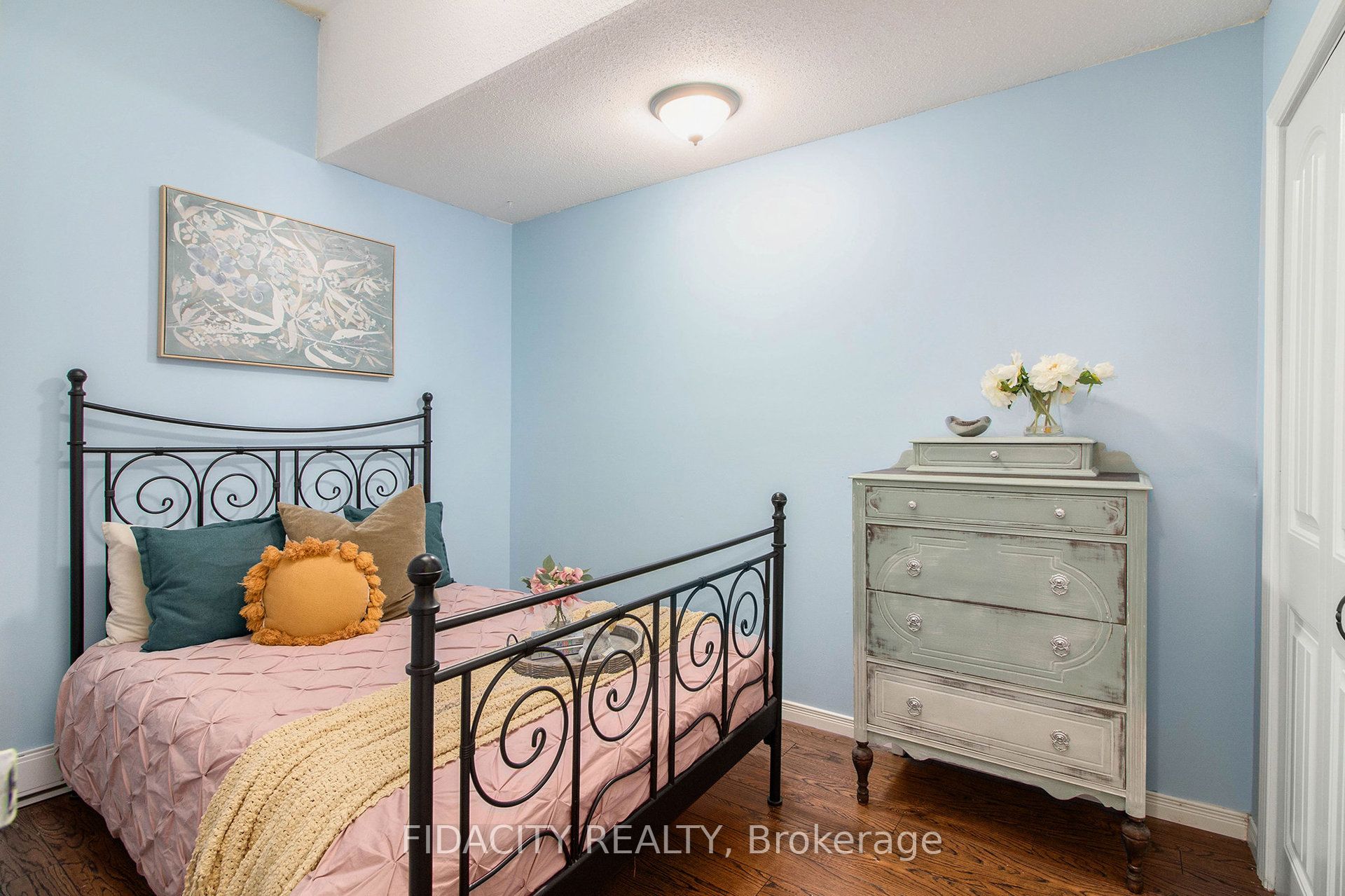 825 Cahill Drive W 180 Property Photo 18