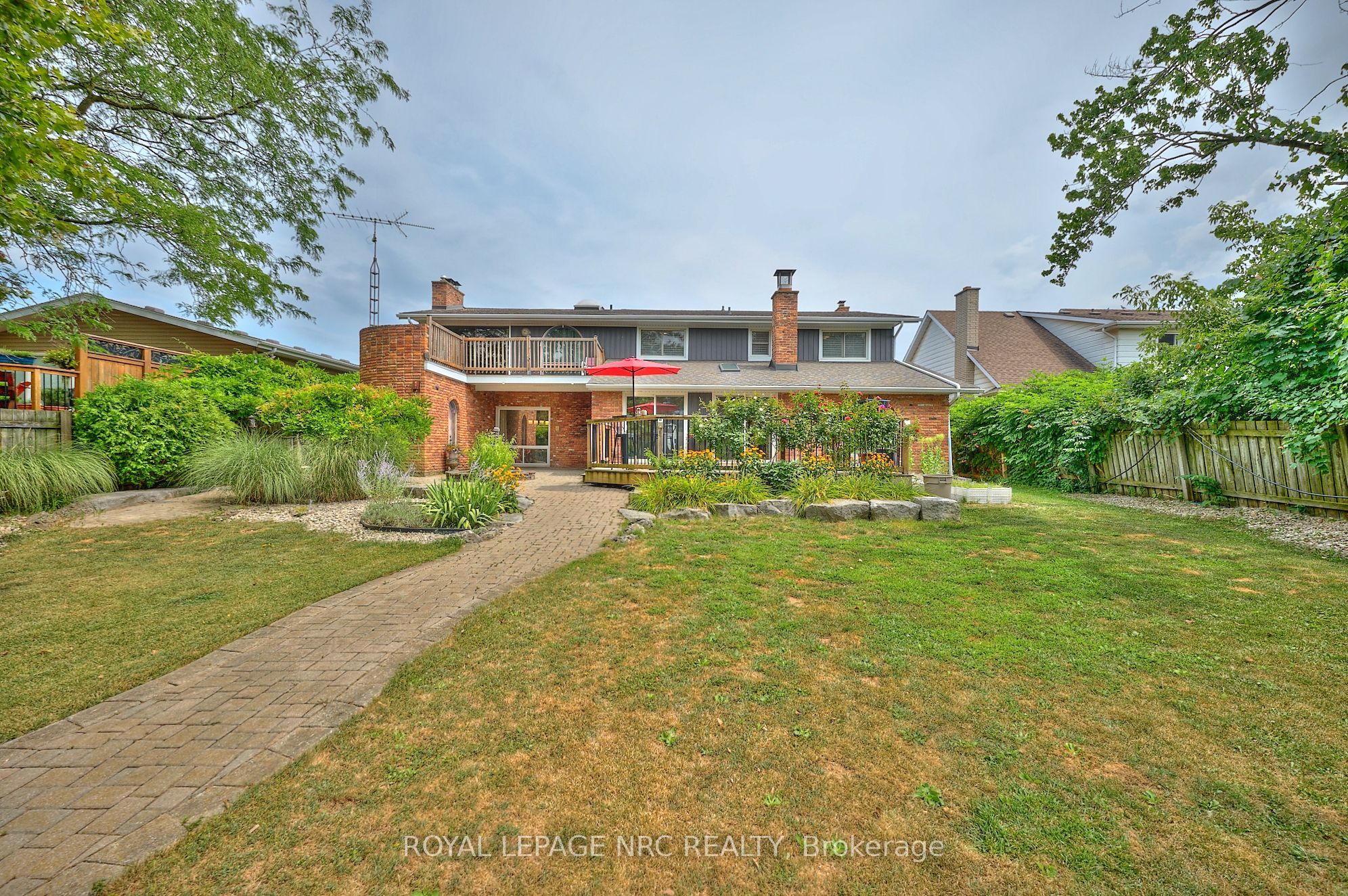 46 Adelene Crescent Property Photo 40