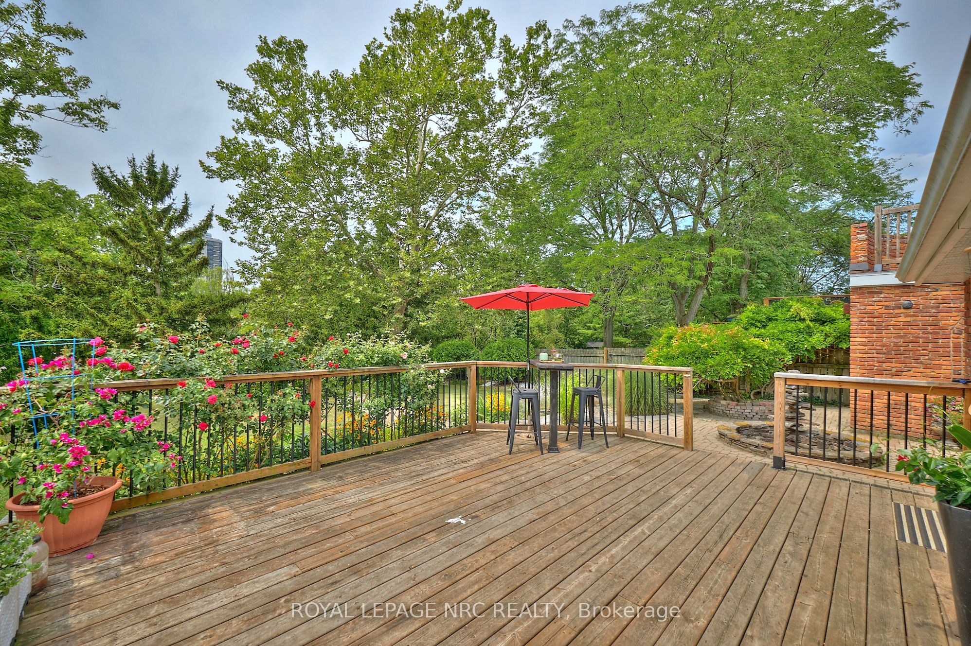 46 Adelene Crescent Property Photo 42