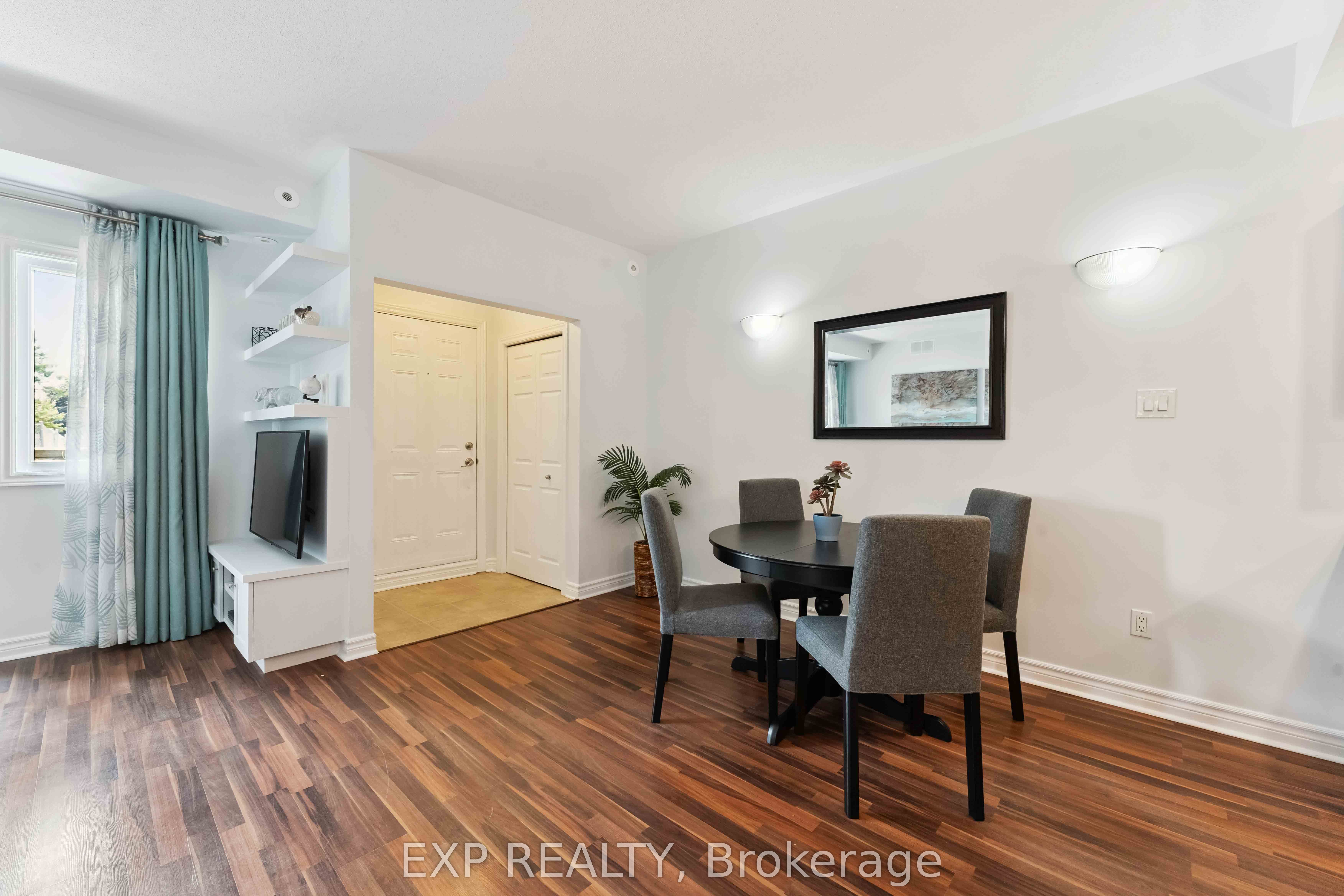 231 Crestway Drive B Property Photo 5