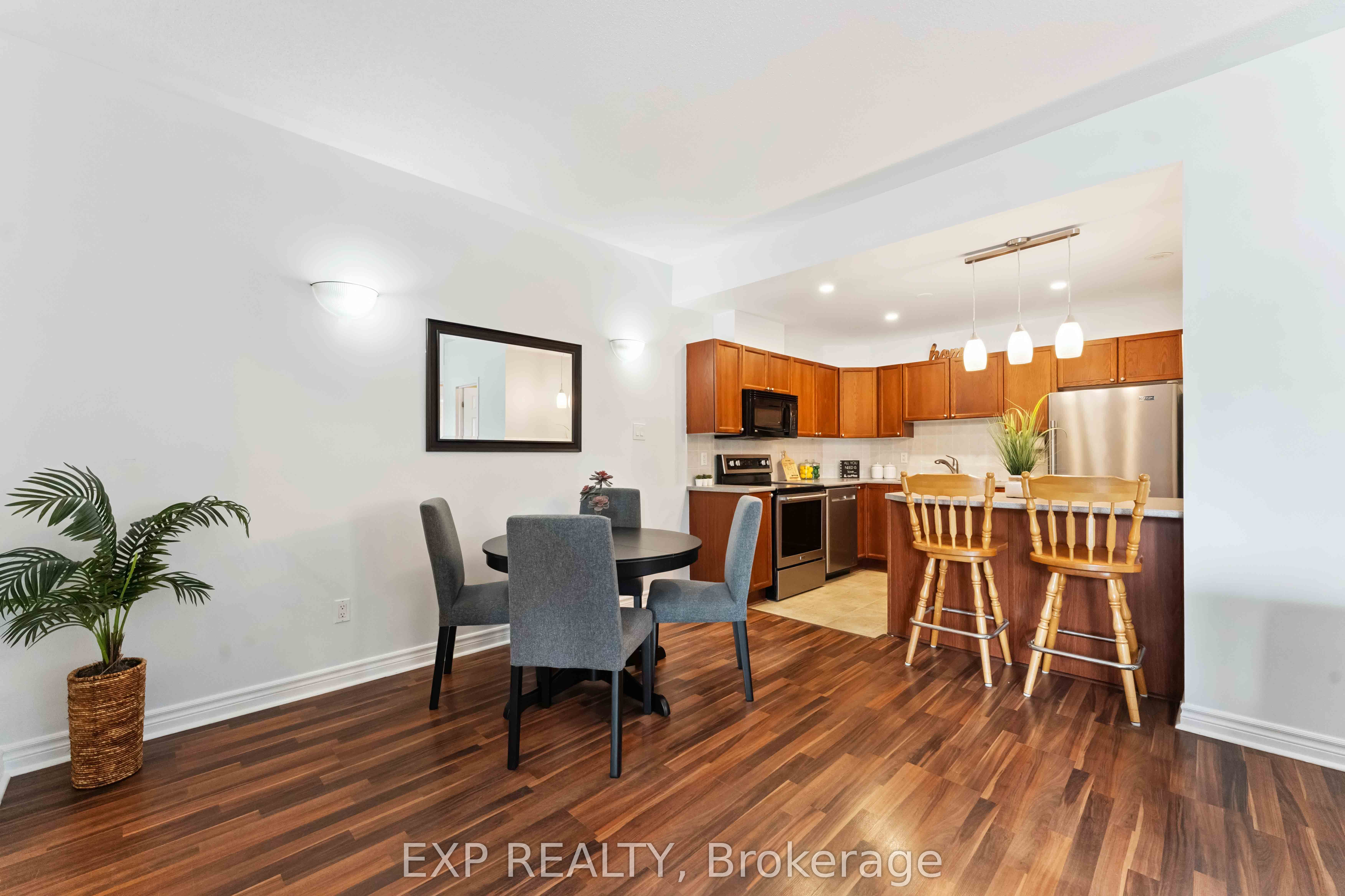 231 Crestway Drive B Property Photo 6