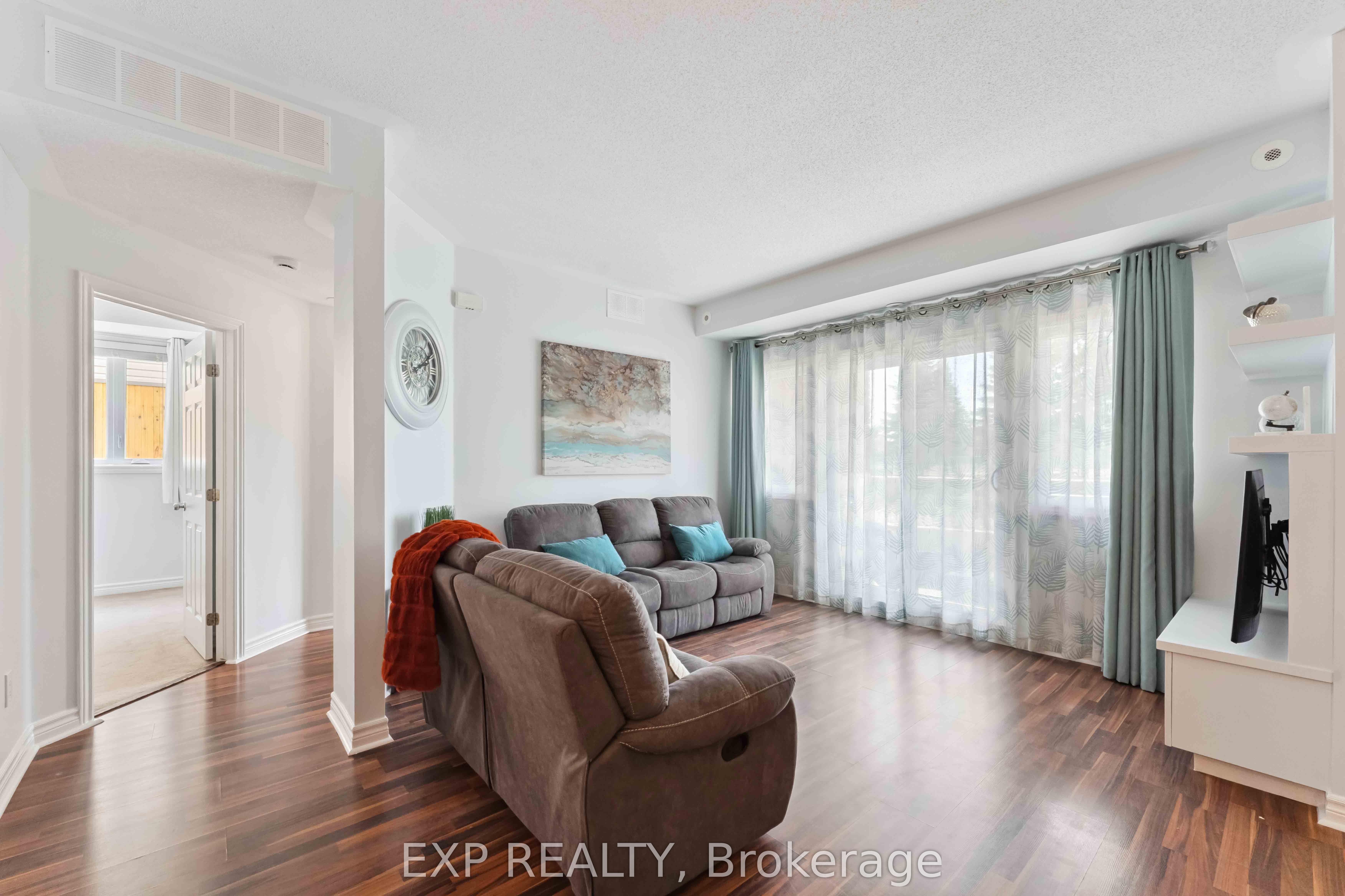 231 Crestway Drive B Property Photo 12