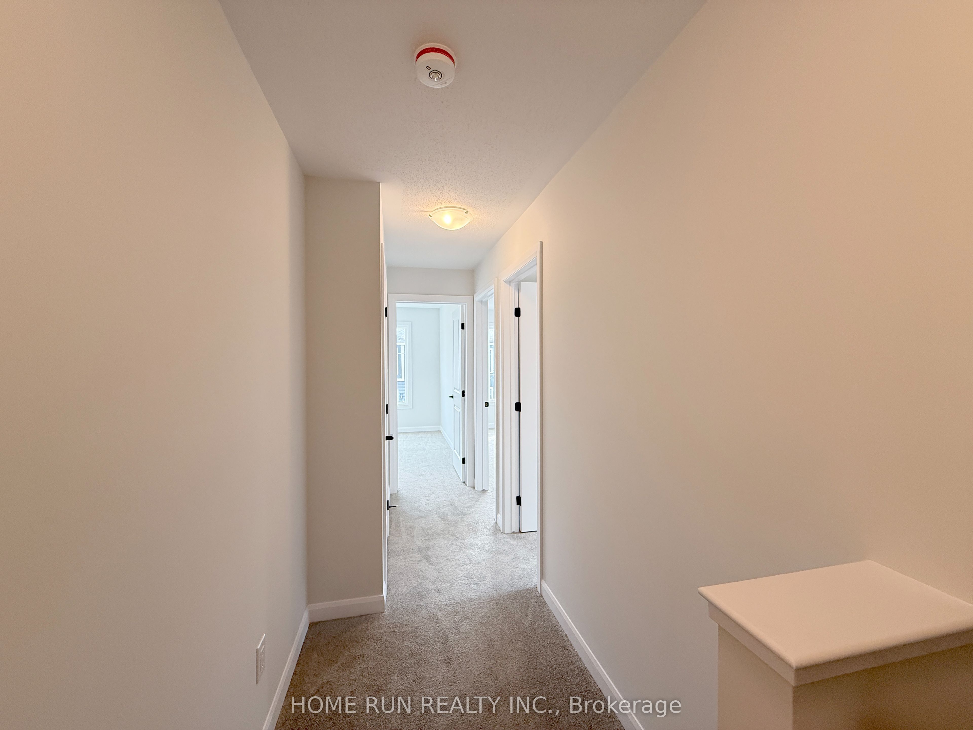 521 Woodlily Priv Property Photo 13