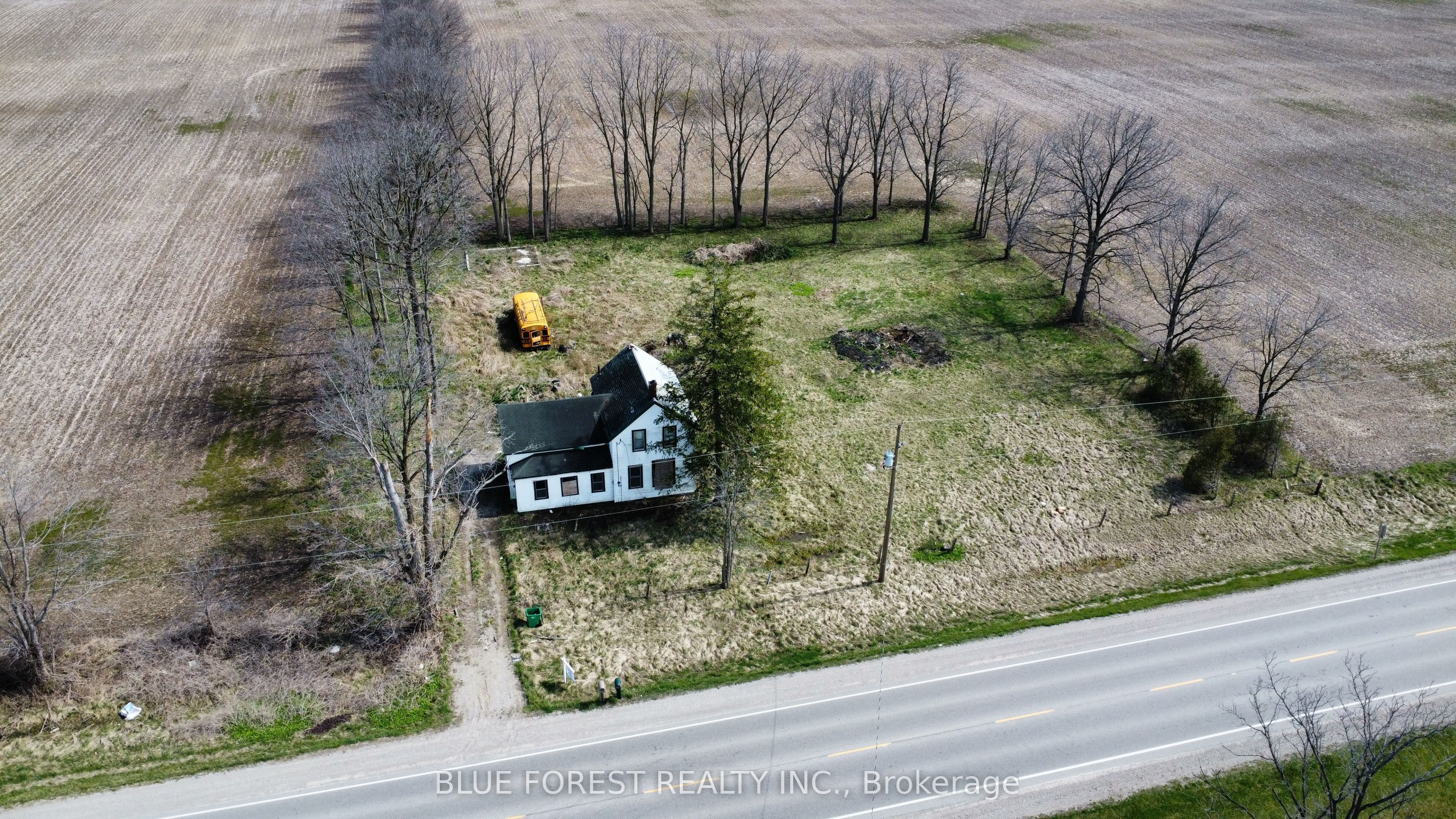 5019 Glendon Drive Property Photo 2