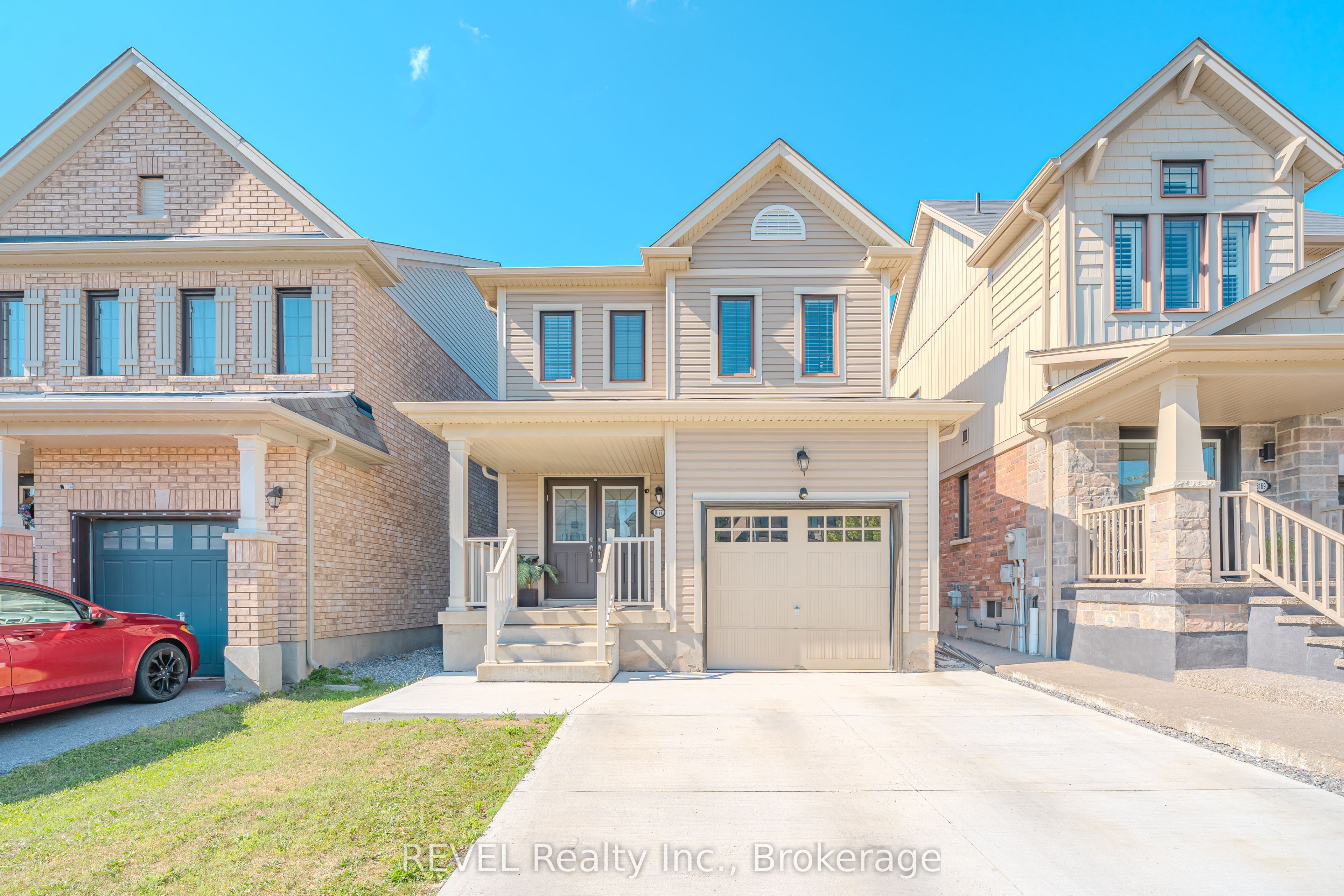 8177 Blue Ash Lane Property Photo 1