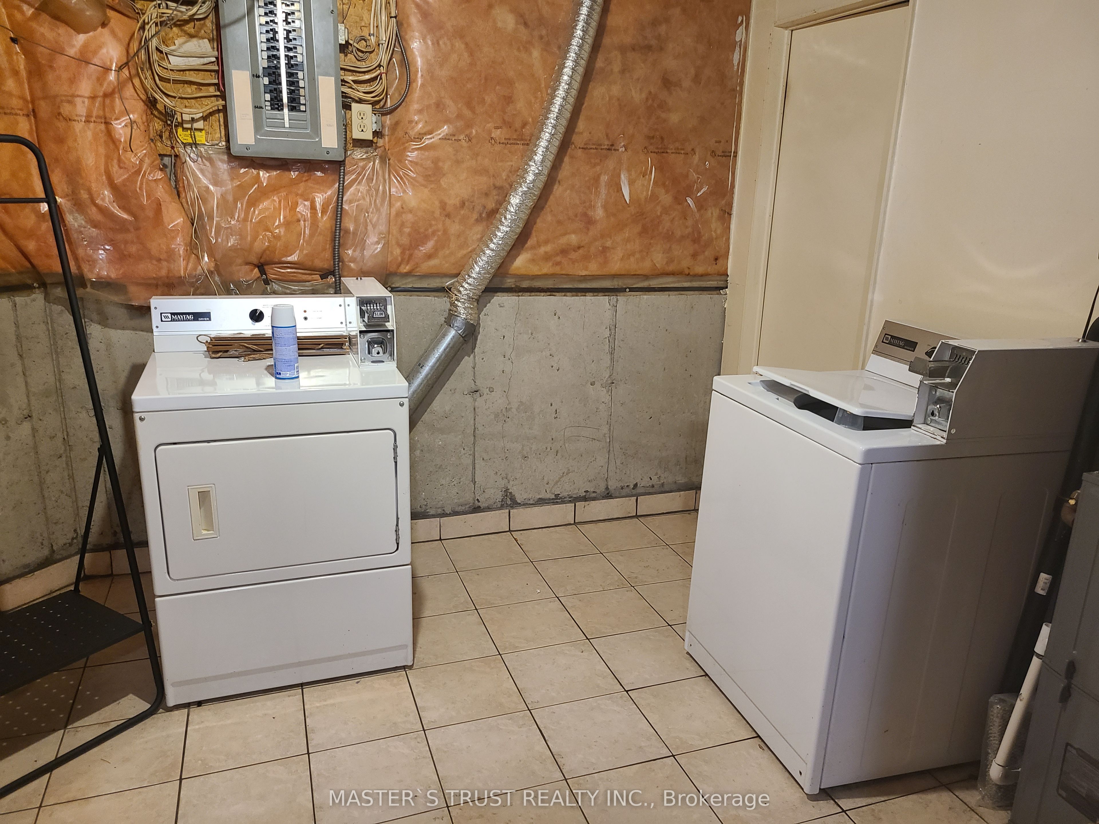 126 Fairington Crescent Property Photo 21