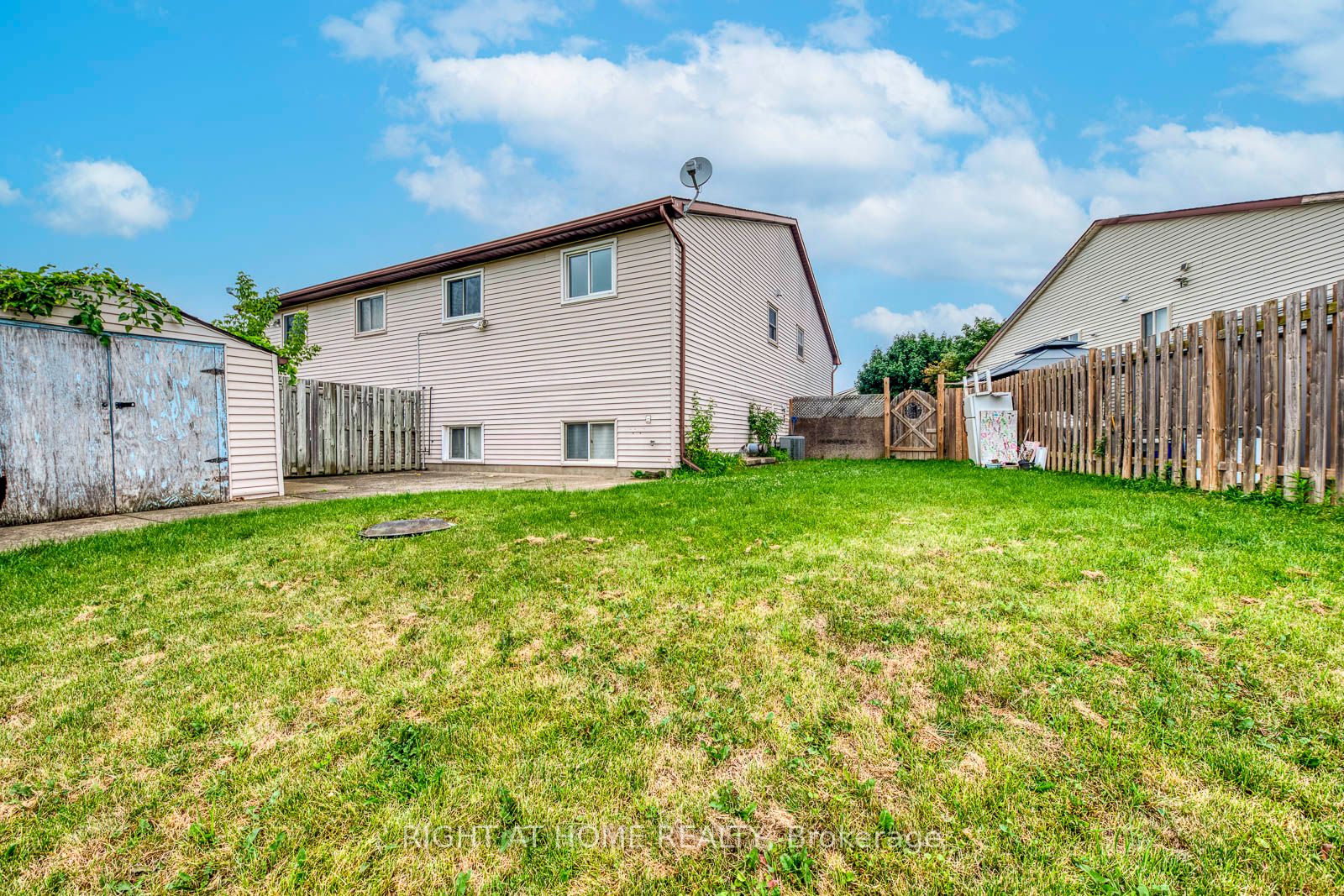 6581 Malibu Dr Property Photo 45
