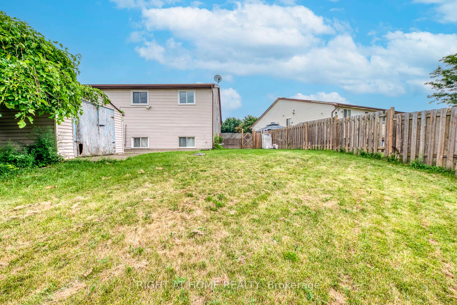 6581 Malibu Dr Property Photo 46