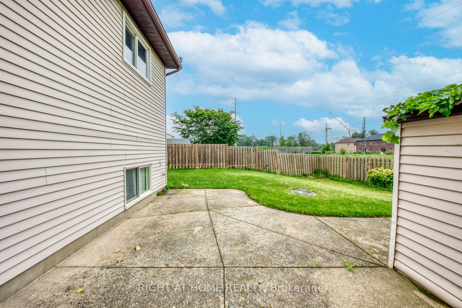 6581 Malibu Dr Property Photo 48