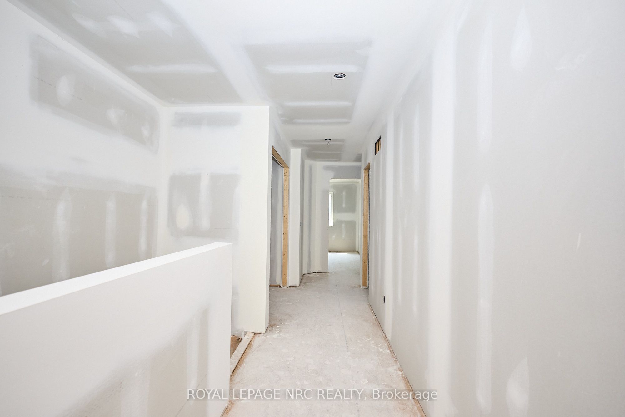 6672 Hawkins Street Property Photo 12