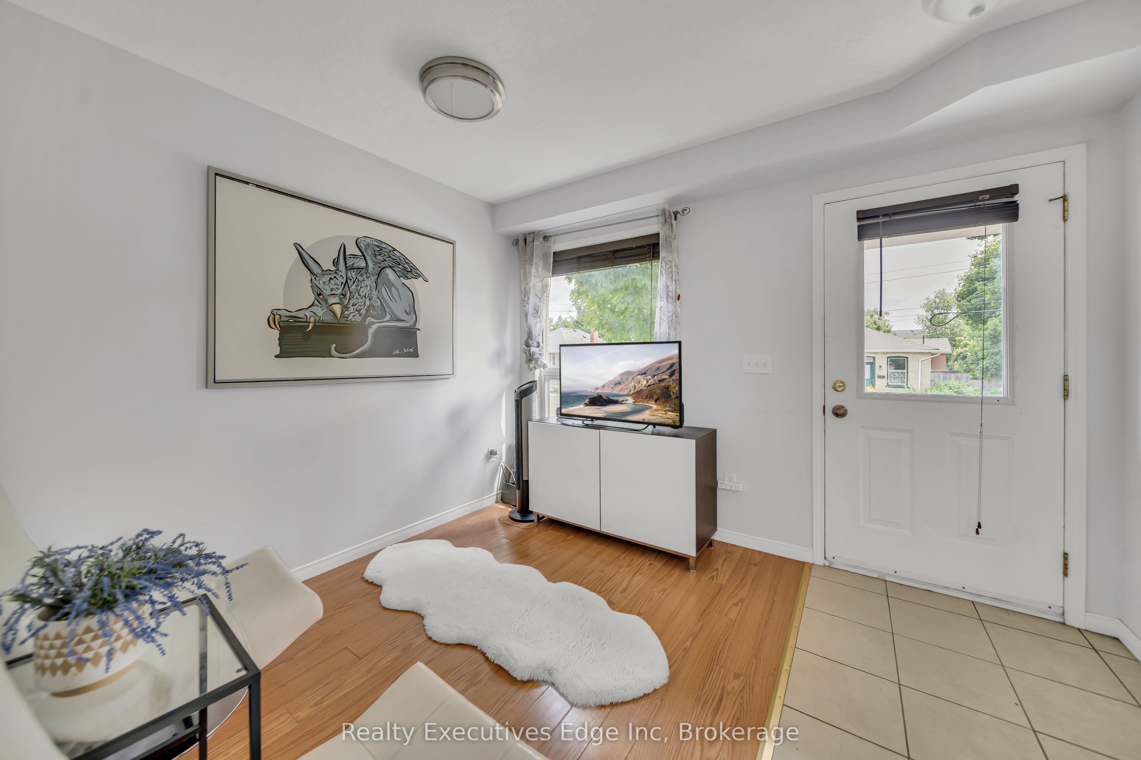 142 York Road 5 Property Photo 2