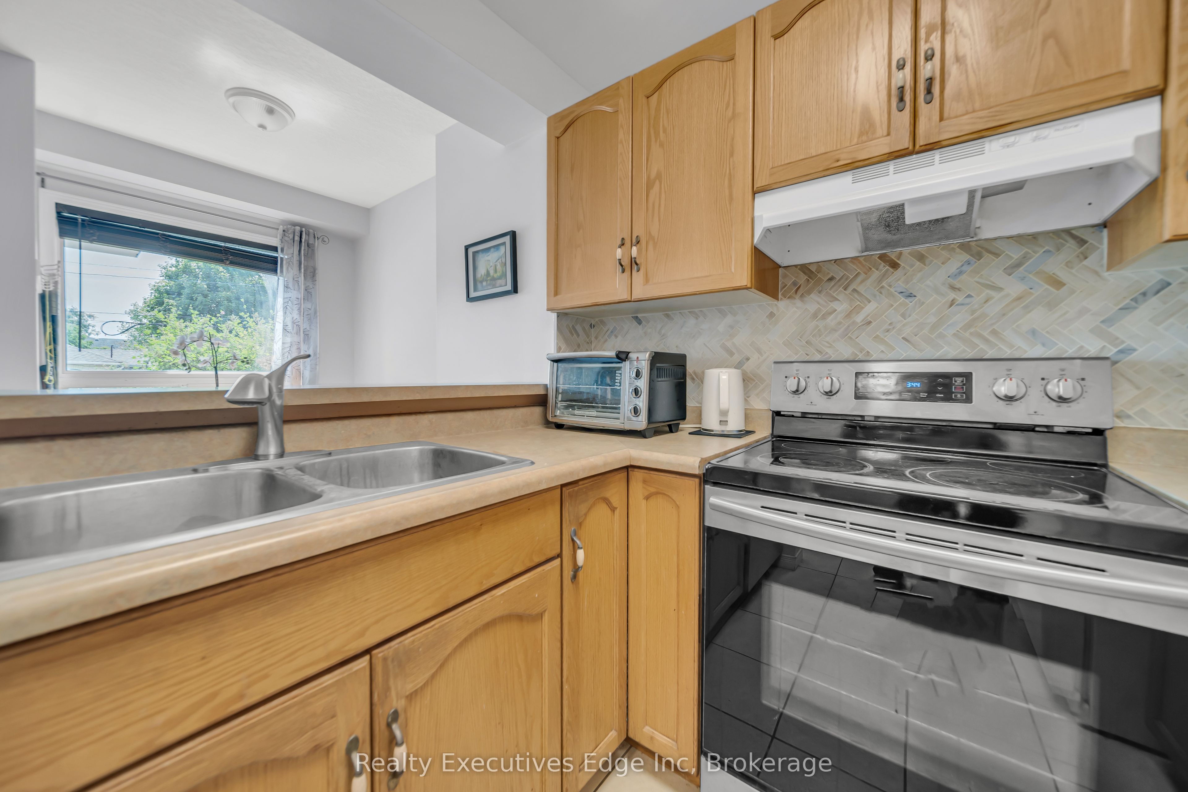 142 York Road 5 Property Photo 5