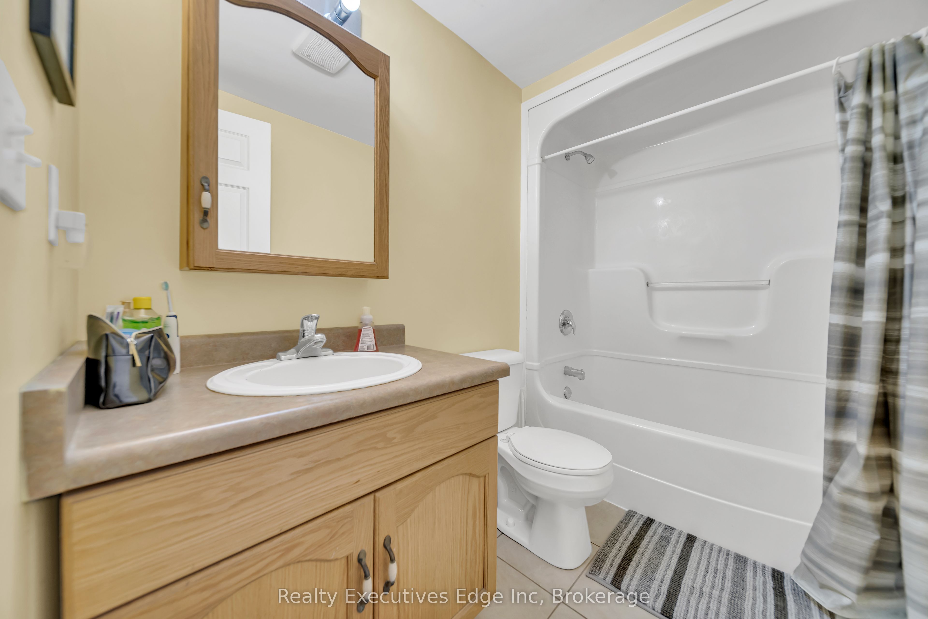142 York Road 5 Property Photo 15