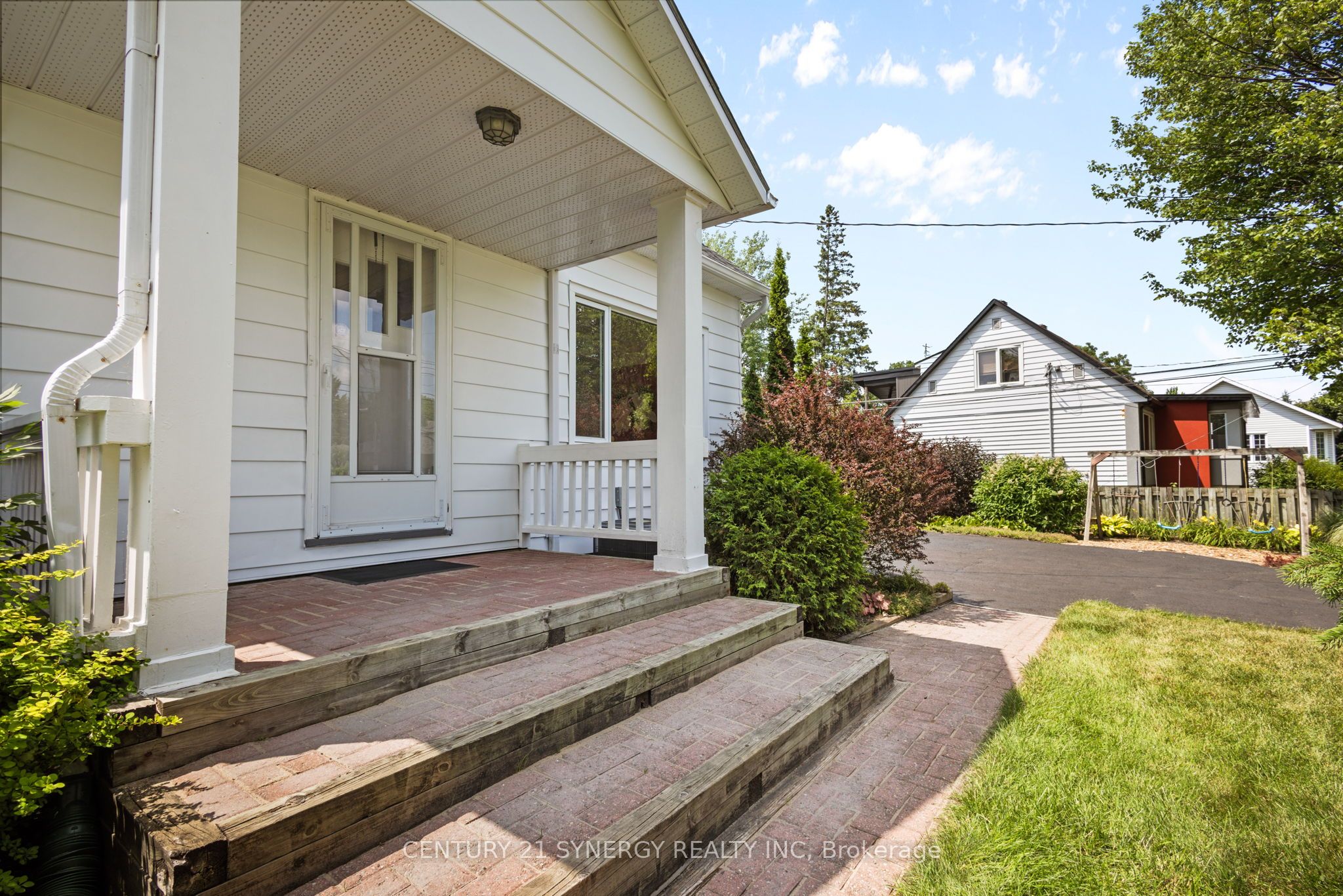 3830 Albion Rd Property Photo 2