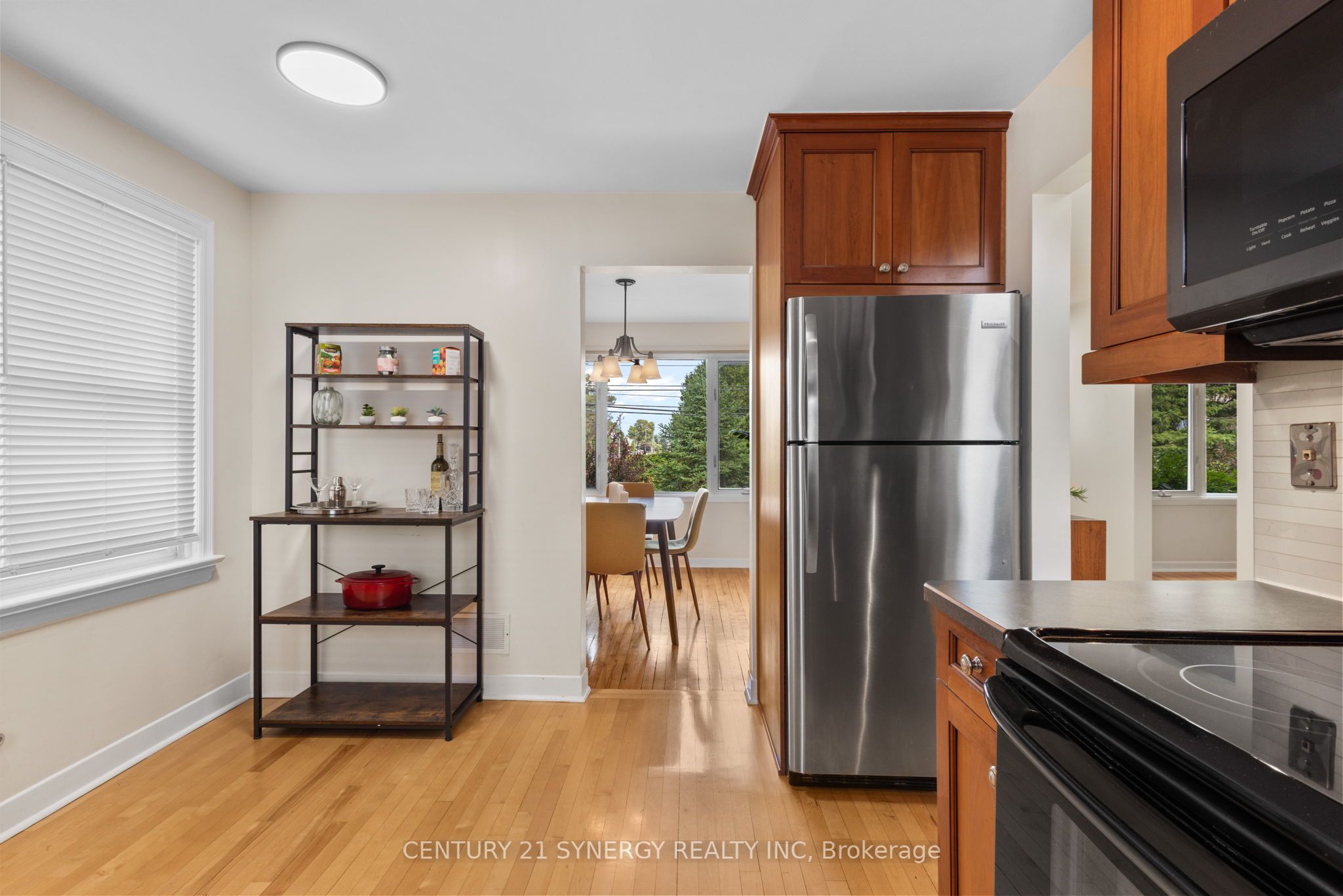 3830 Albion Rd Property Photo 17