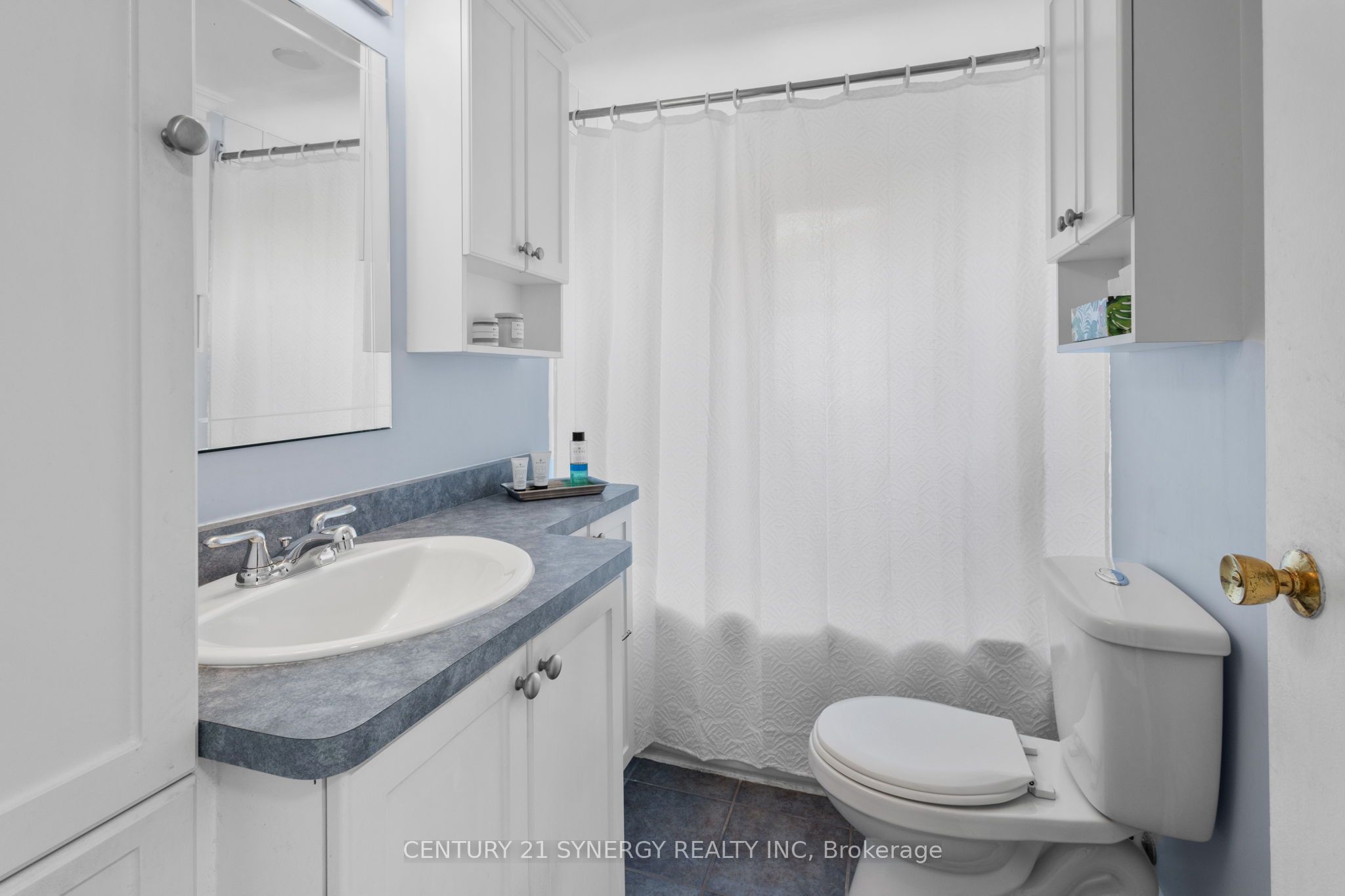 3830 Albion Rd Property Photo 34