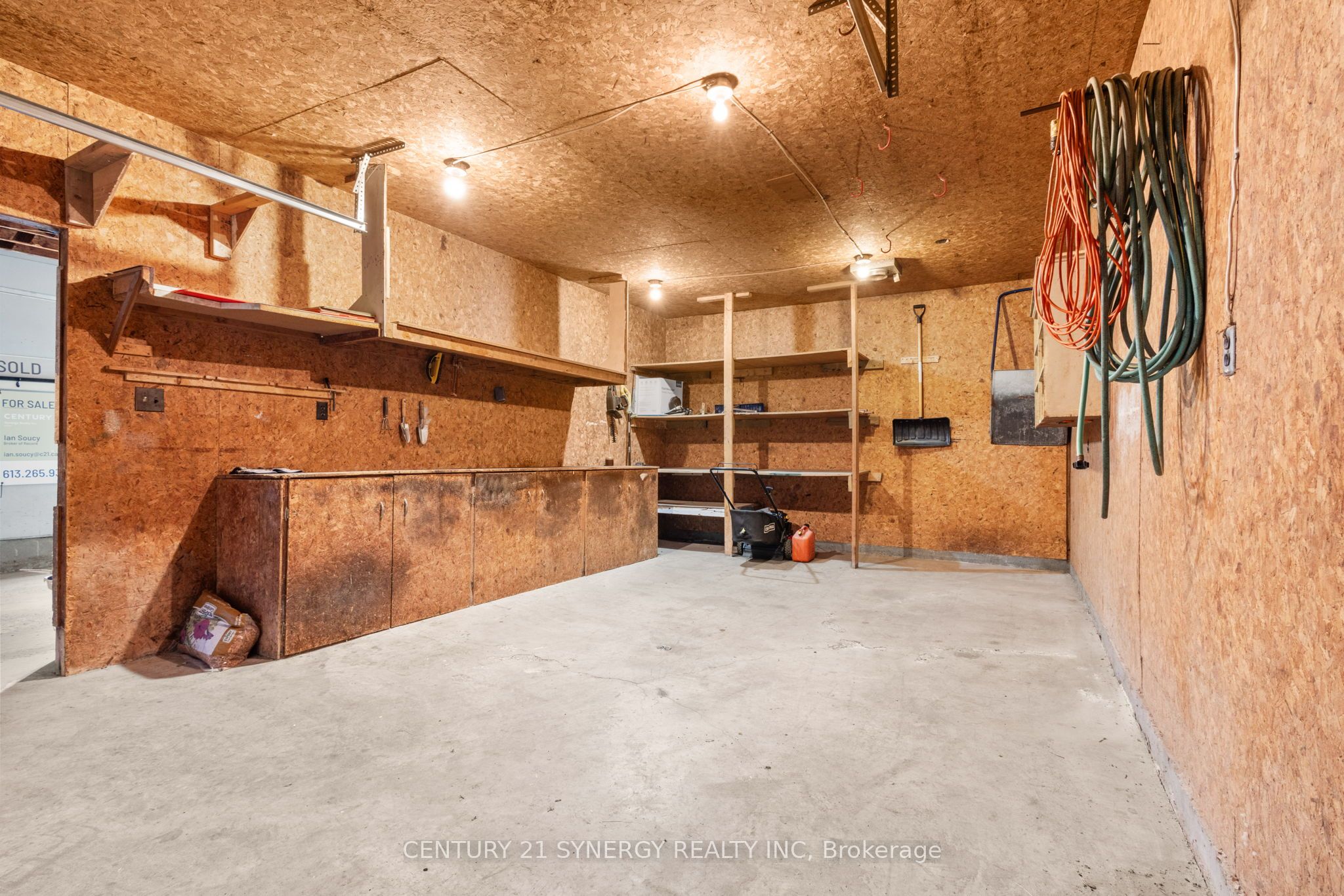 3830 Albion Rd Property Photo 43