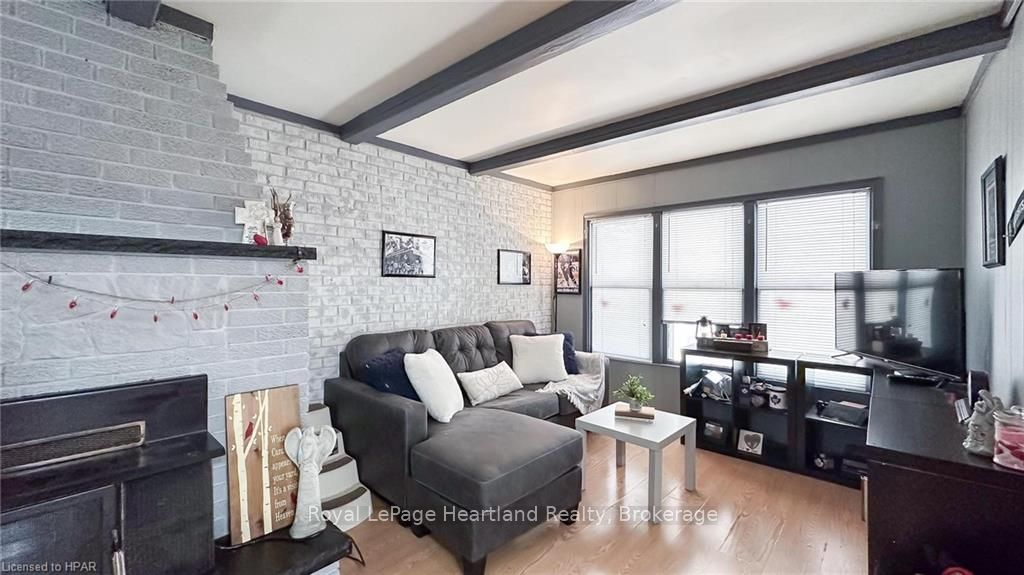 3064 Patrick Street Property Photo 6
