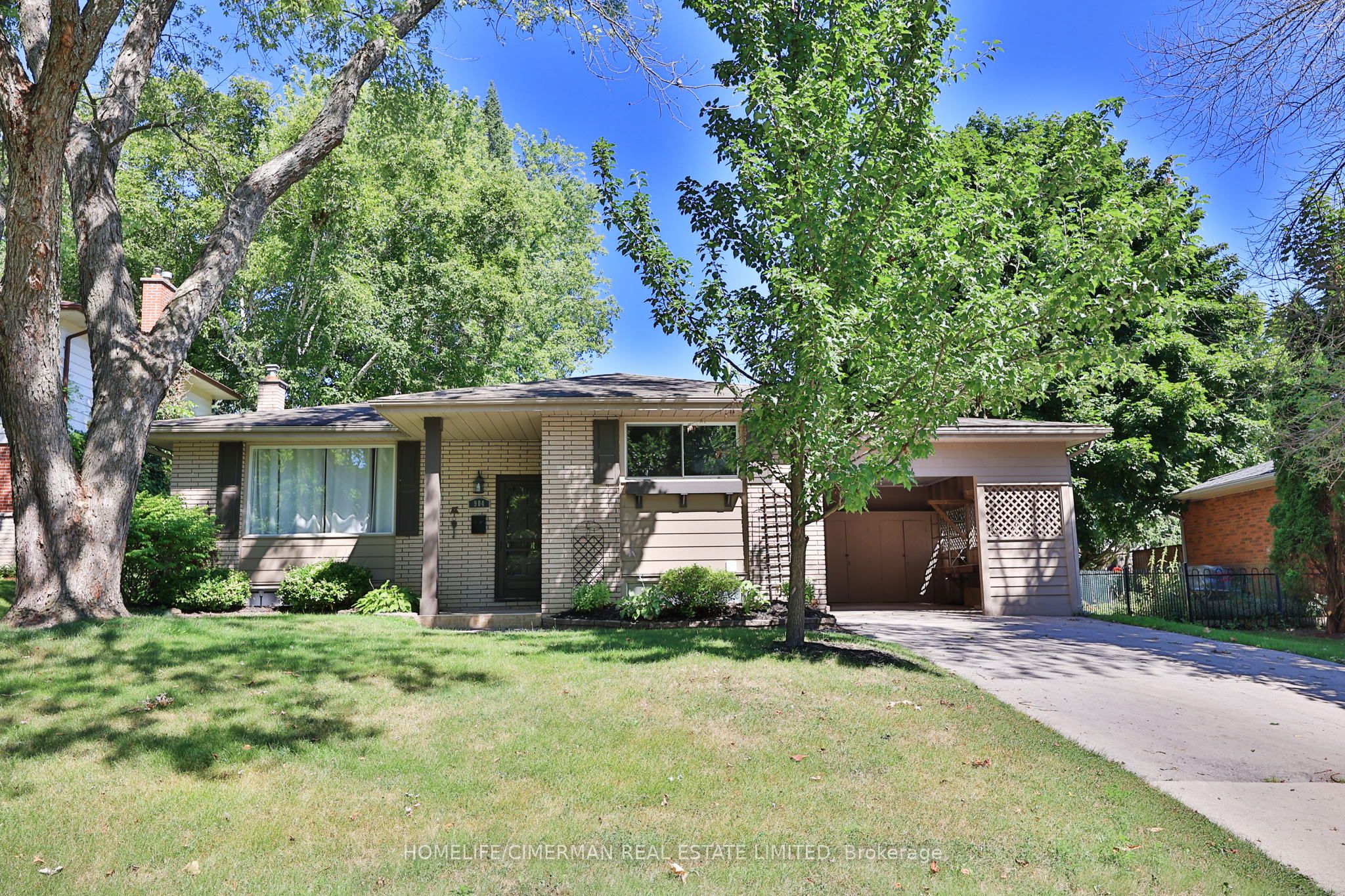904 Ellesmere Ave Property Photo 1