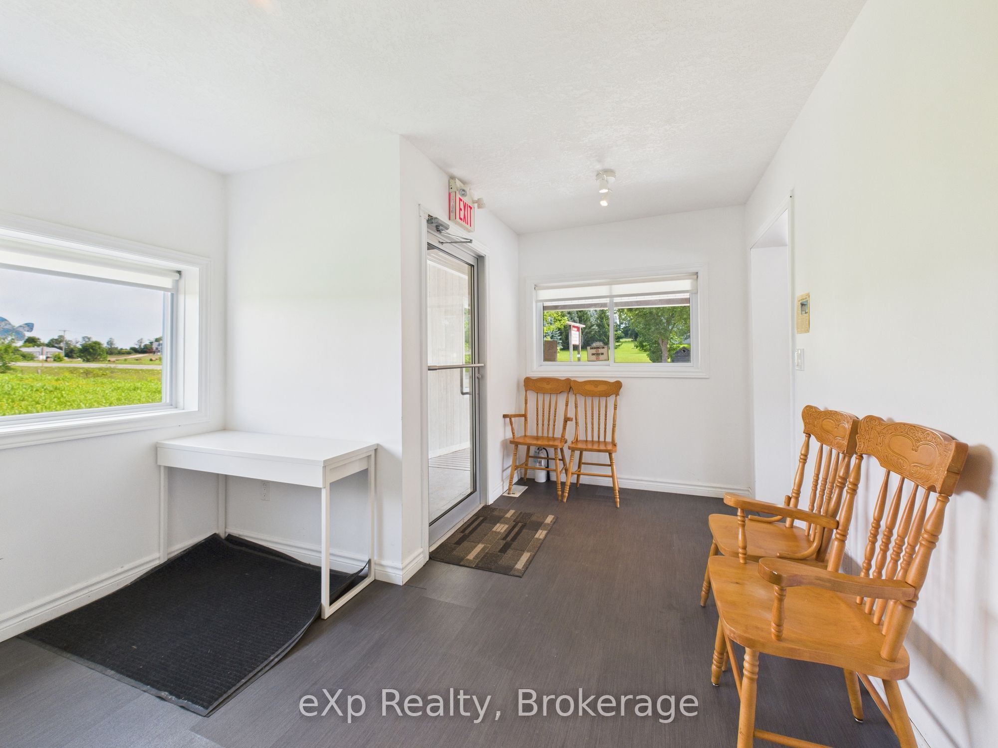 315194 Highway 6 N/a Property Photo 7